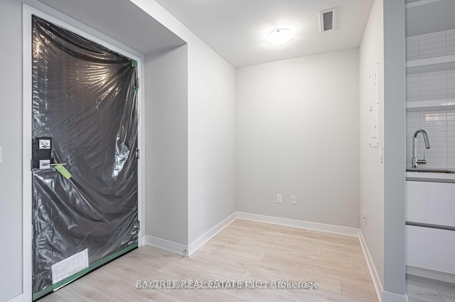 Photo 7 of Unit 2710, 2221 Yonge Street, Toronto, Mount Pleasant West — HOMEH