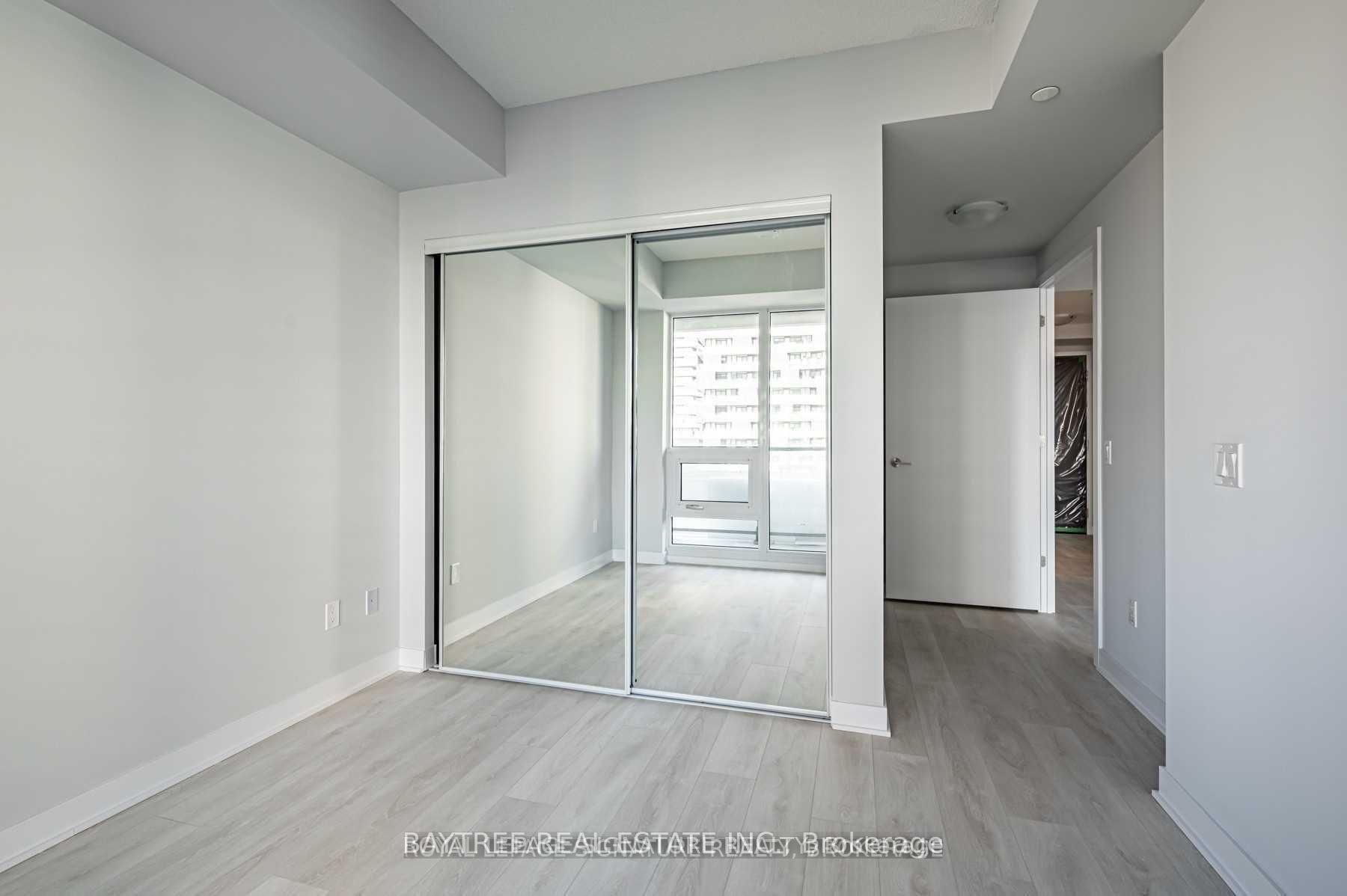 Photo 9 of Unit 2710, 2221 Yonge Street, Toronto, Mount Pleasant West — HOMEH