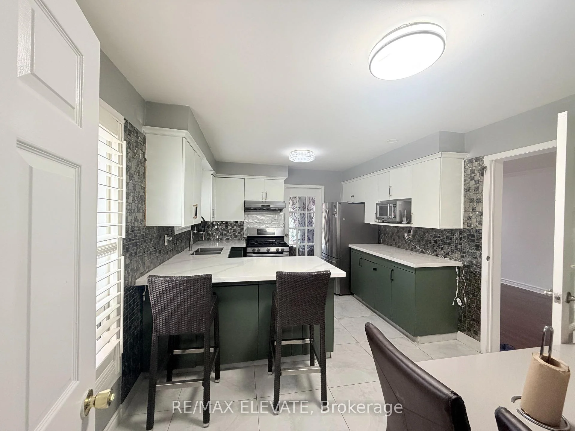 Photo 17 of 248 Woodhall Road, Markham, Milliken Mills East — HOMEH