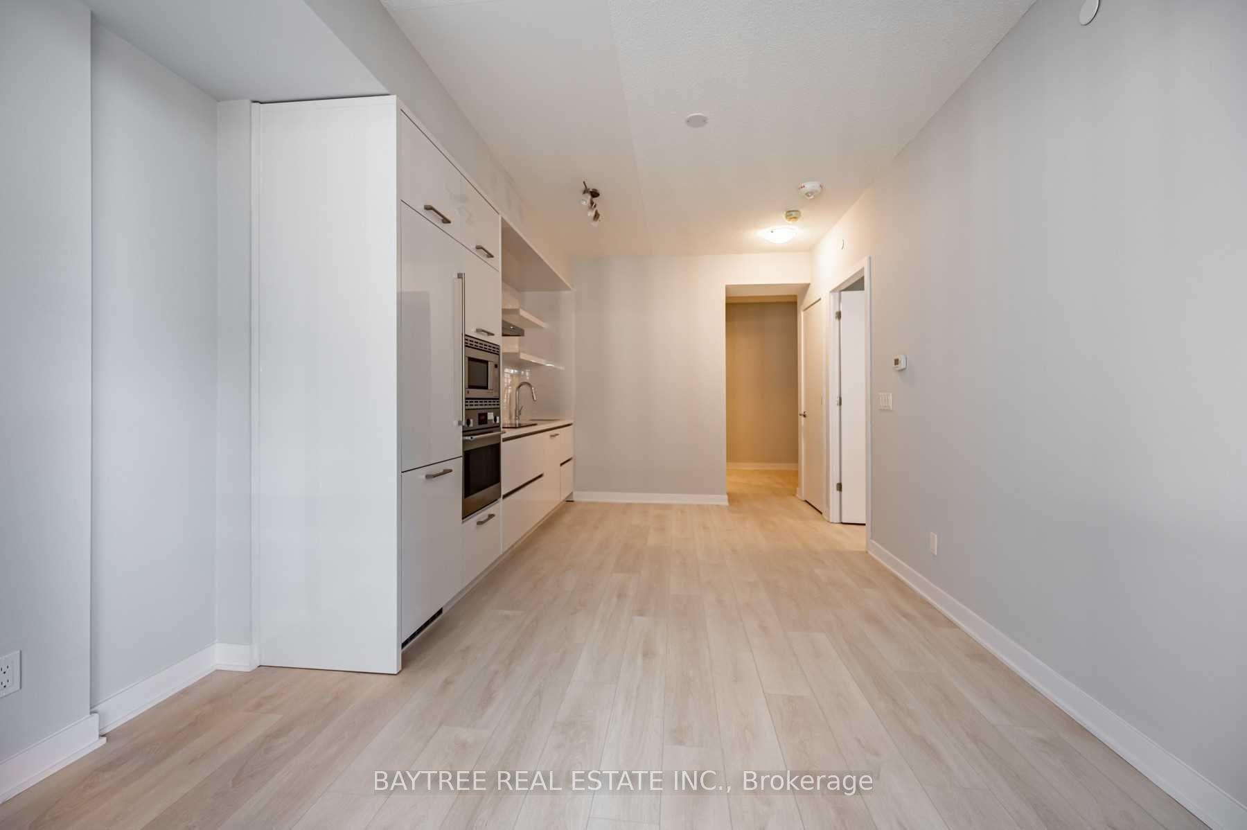 Photo 3 of Unit 310, 2221 Yonge Street, Toronto, Mount Pleasant West — HOMEH