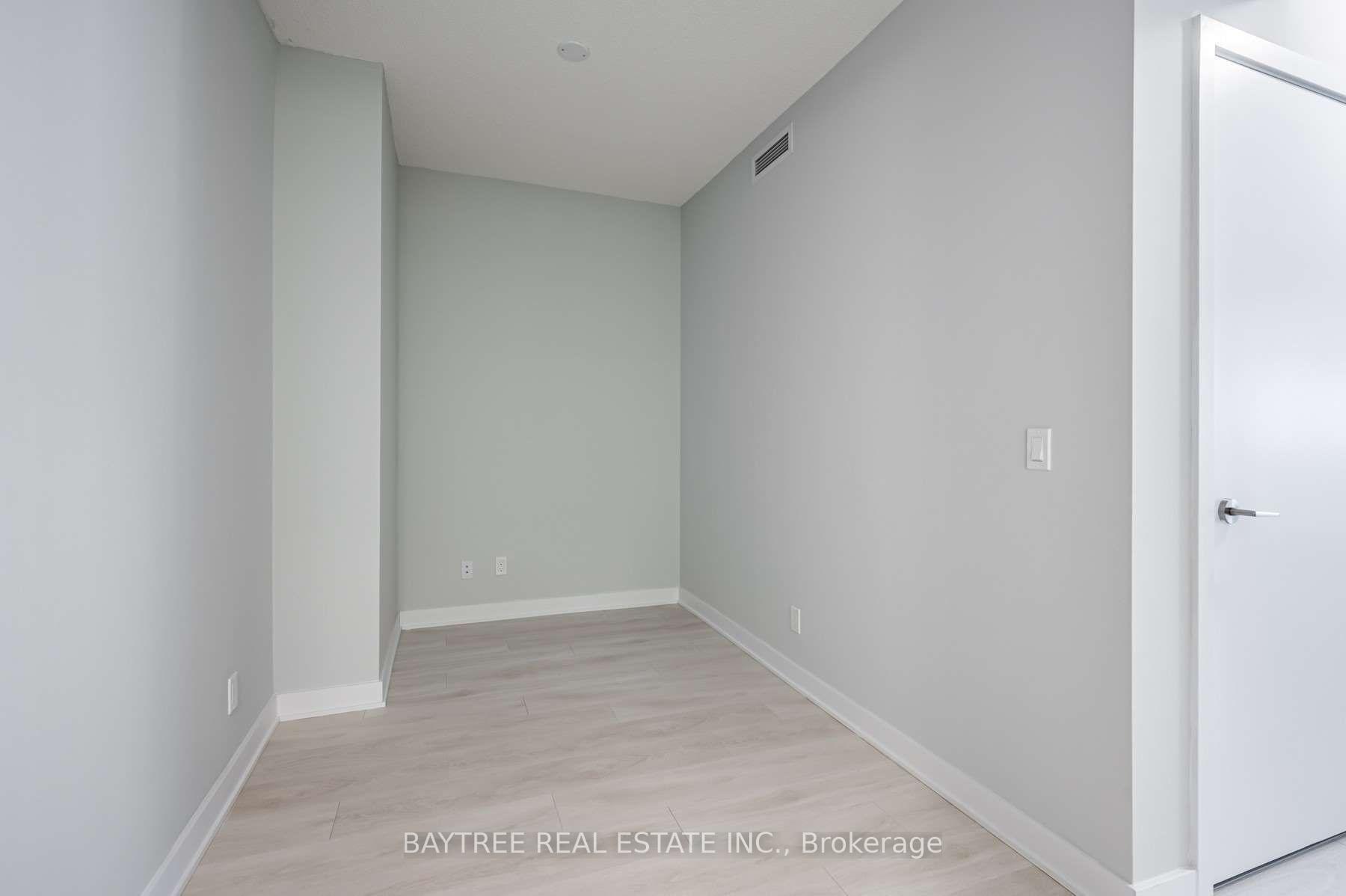 Photo 12 of Unit 310, 2221 Yonge Street, Toronto, Mount Pleasant West — HOMEH