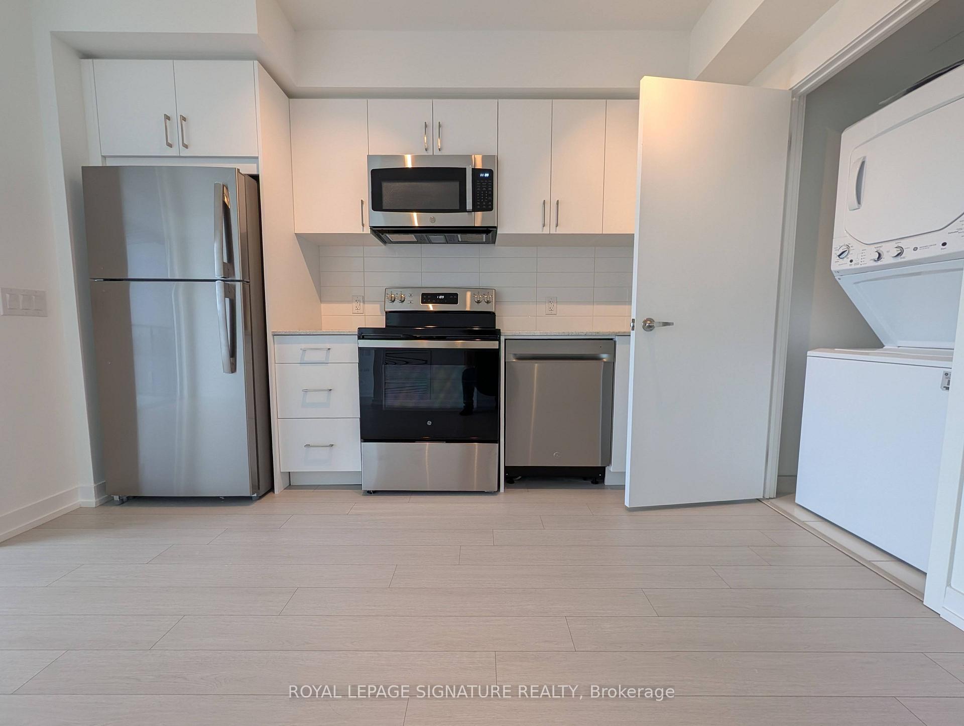 Photo 1 of Unit 1320, 4010 Eglinton Avenue, Etobicoke, Humber Heights — HOMEH