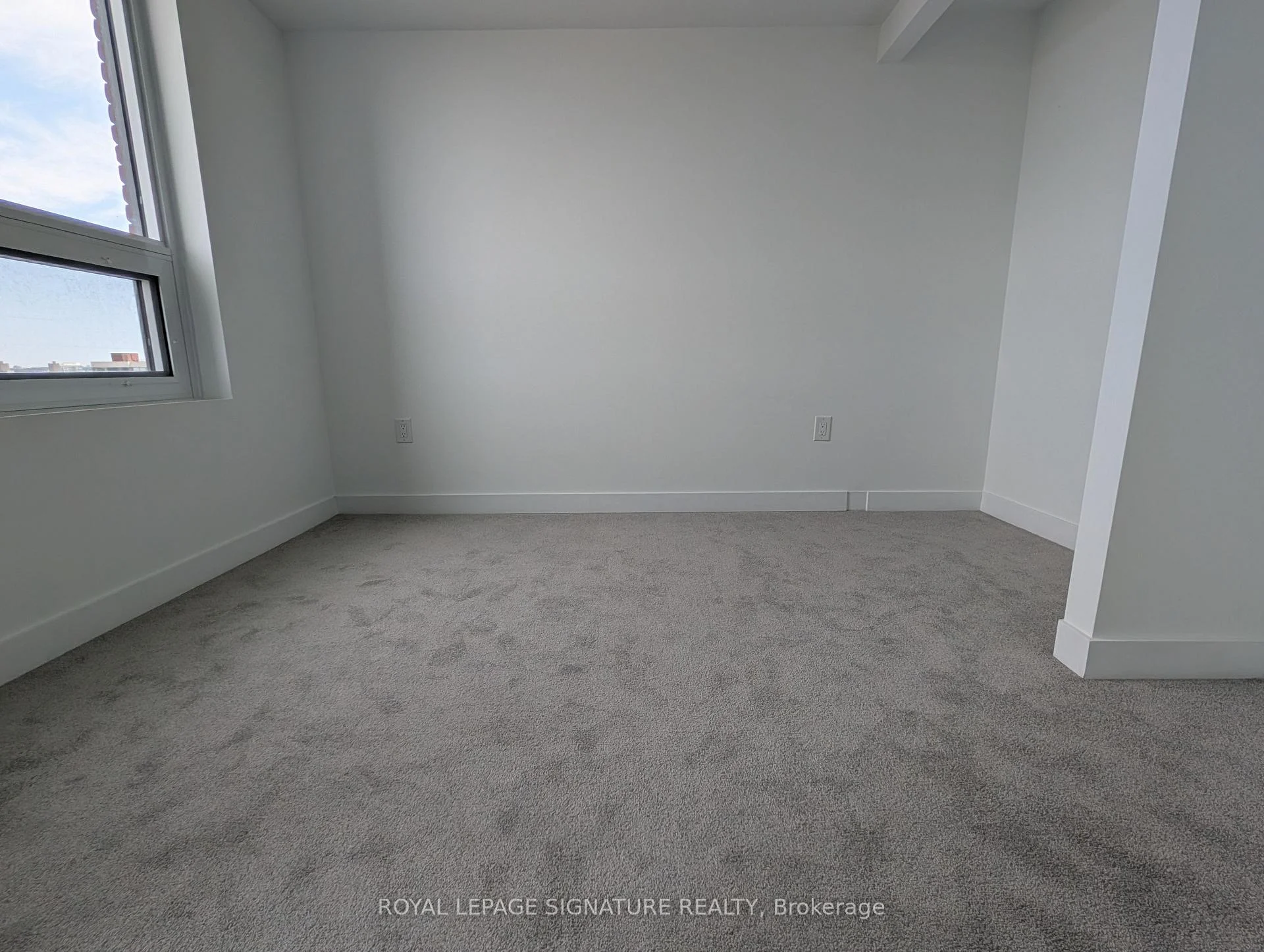 Photo 7 of Unit 1320, 4010 Eglinton Avenue, Etobicoke, Humber Heights — HOMEH