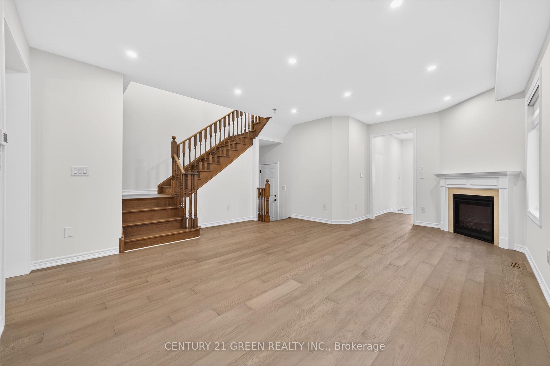 Photo 11 of 496 George Ryan Avenue, Oakville, Joshua Meadows — HOMEH