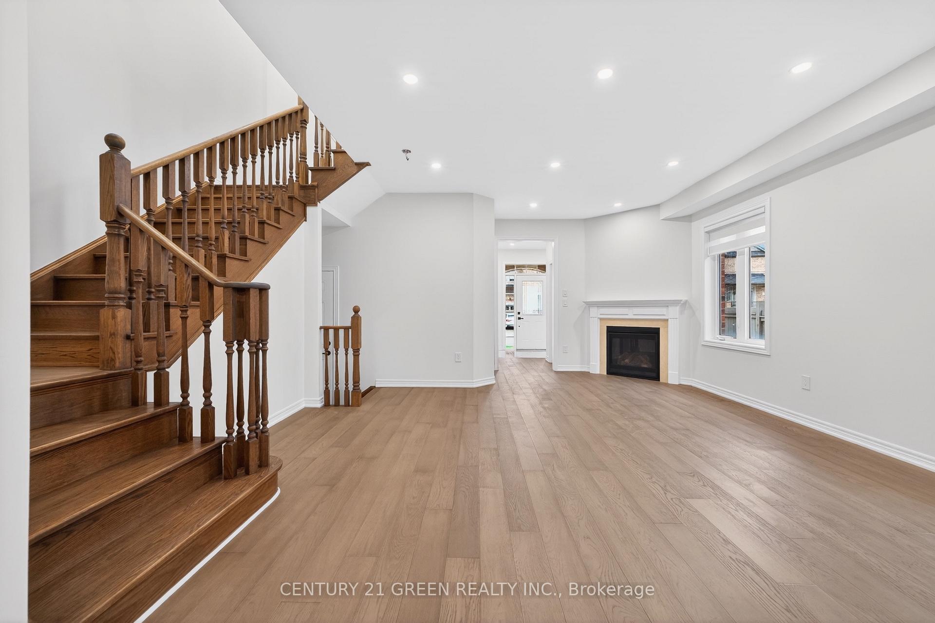 Photo 15 of 496 George Ryan Avenue, Oakville, Joshua Meadows — HOMEH