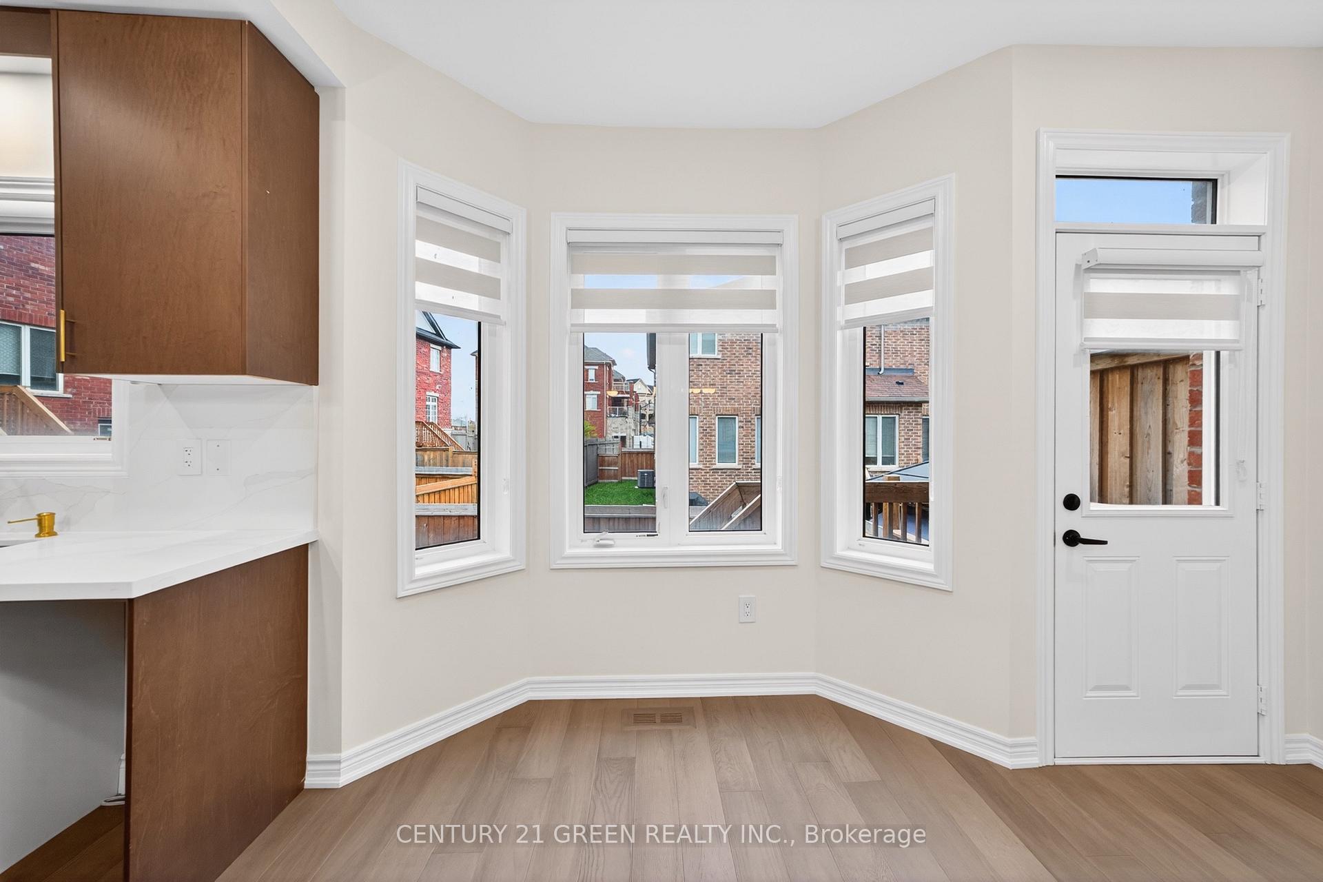 Photo 20 of 496 George Ryan Avenue, Oakville, Joshua Meadows — HOMEH