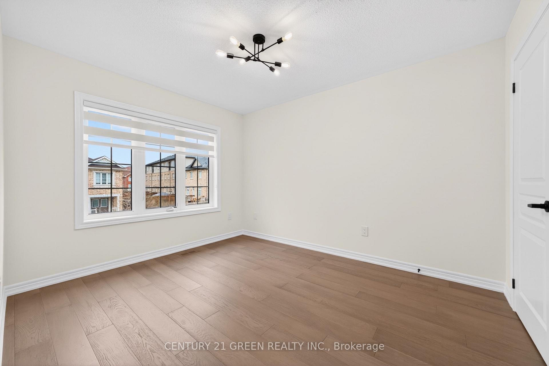 Photo 27 of 496 George Ryan Avenue, Oakville, Joshua Meadows — HOMEH