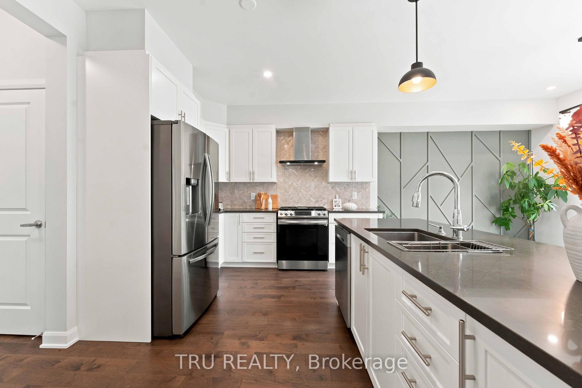 Photo 13 of 603 Winterset Road, Ottawa, Kanata - Kanata Lakes/Heritage Hills — HOMEH