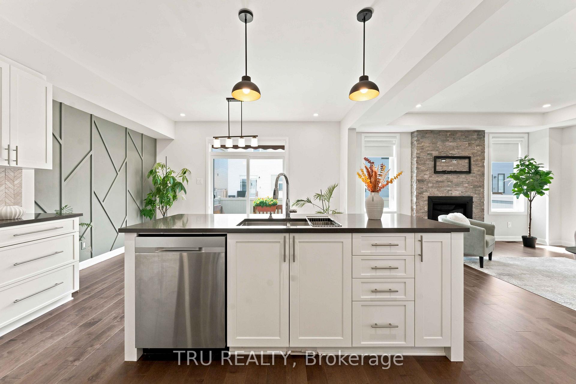 Photo 16 of 603 Winterset Road, Ottawa, Kanata - Kanata Lakes/Heritage Hills — HOMEH