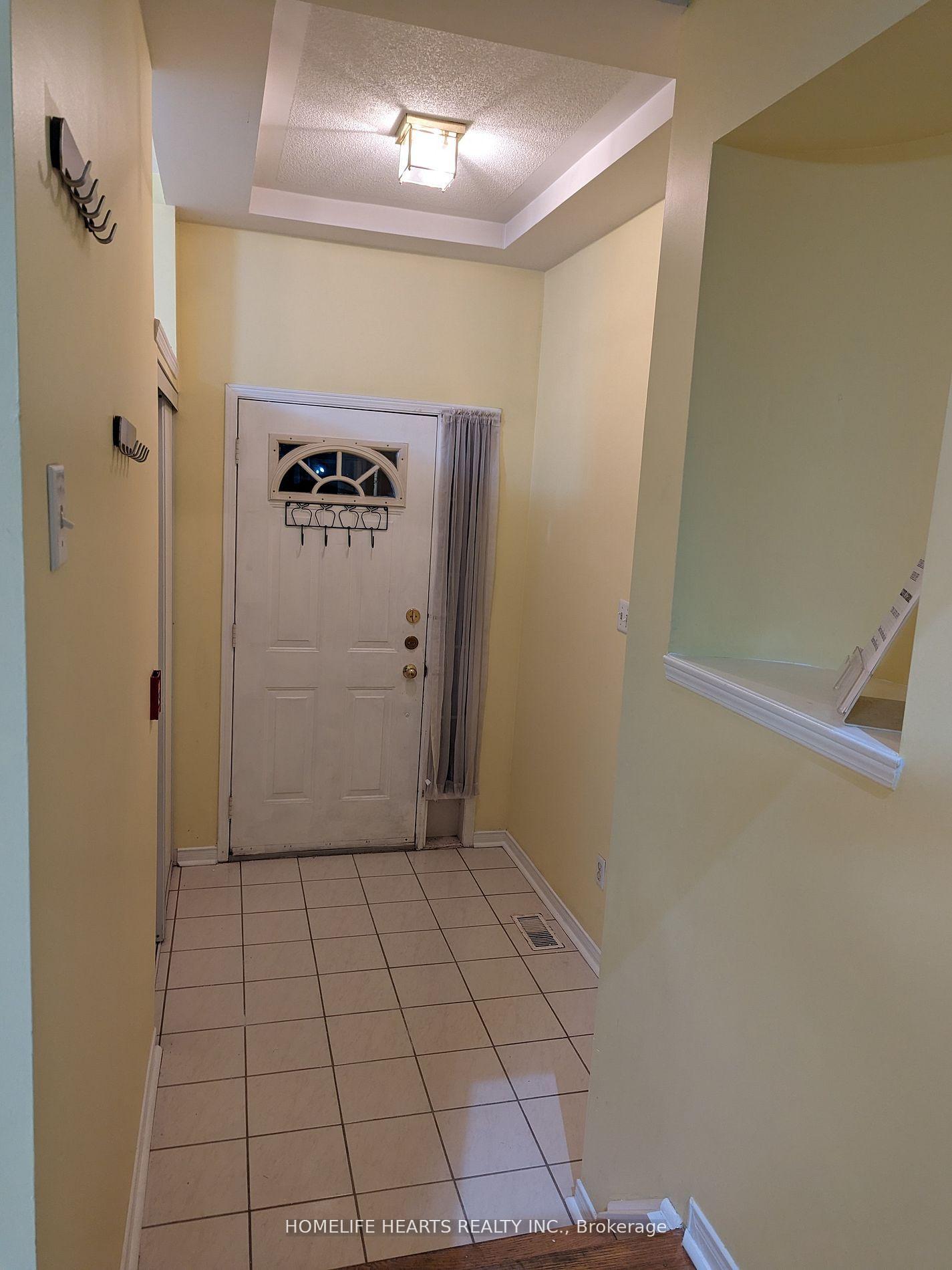 Photo 2 of Unit 192, 18 Clark Avenue W, Vaughan, Crestwood-Springfarm-Yorkhill — HOMEH