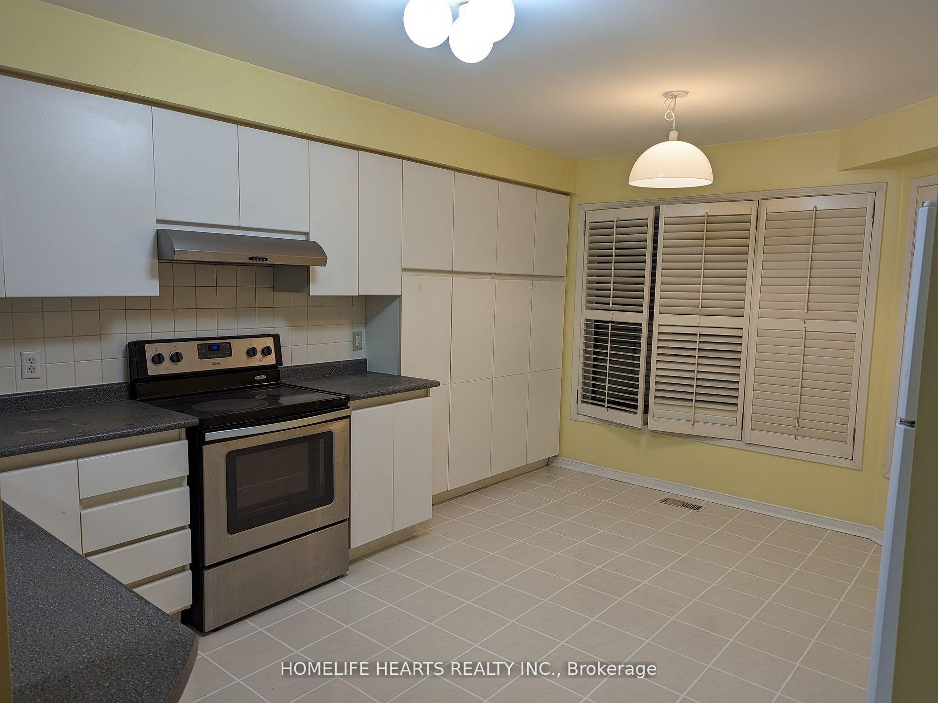 Photo 6 of Unit 192, 18 Clark Avenue W, Vaughan, Crestwood-Springfarm-Yorkhill — HOMEH