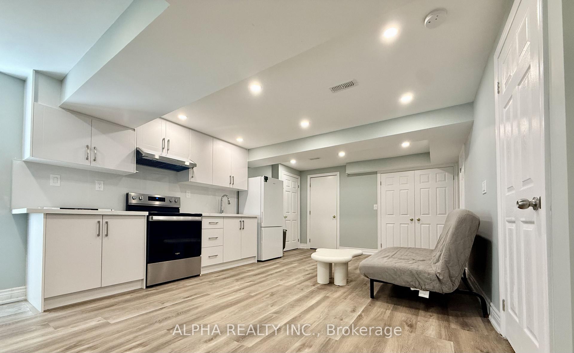 Photo 1 of 159 Frank Endean Road W, Richmond Hill, Rouge Woods — HOMEH