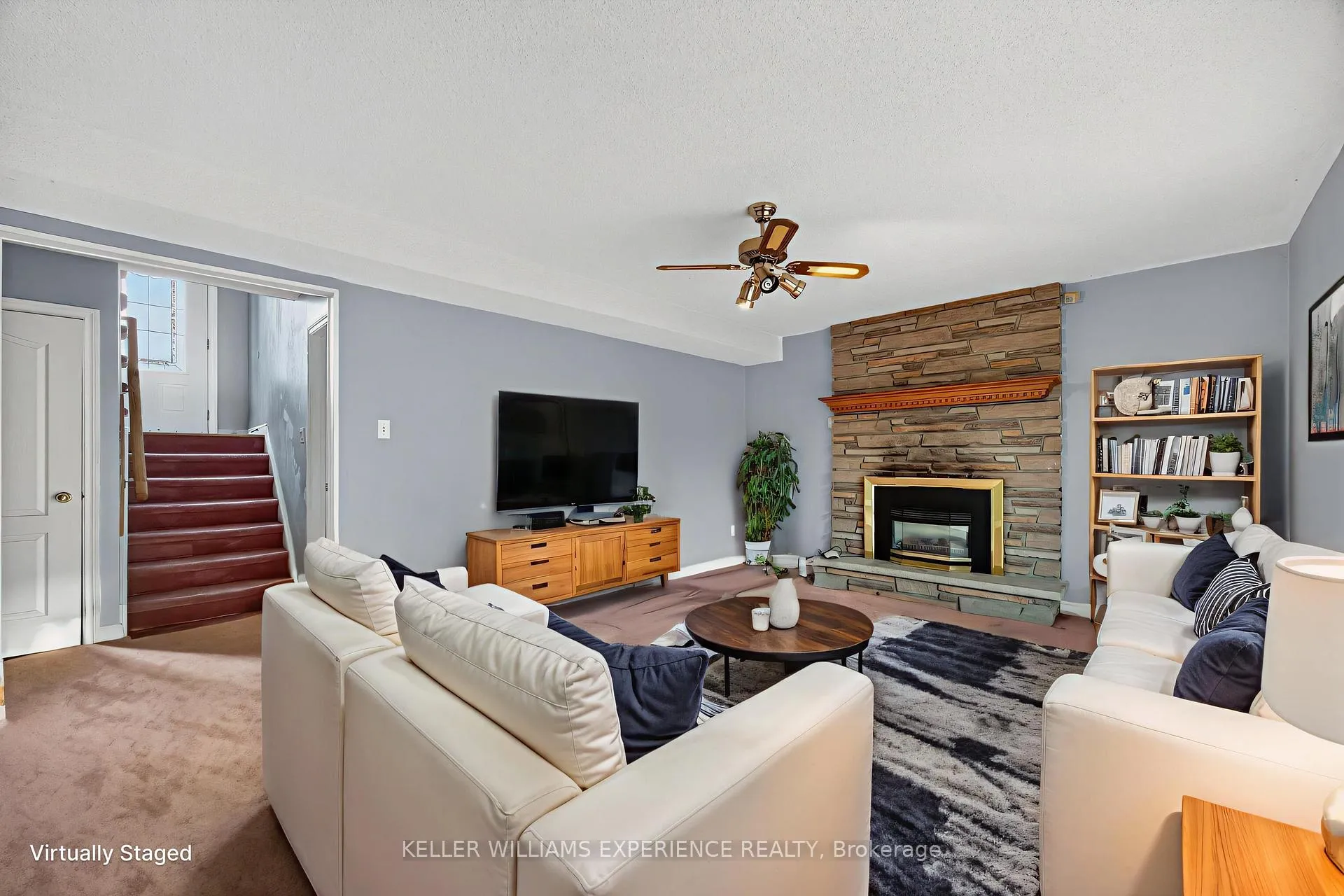 Photo 32 of 19 Debra Crescent, Barrie, Allandale Heights — HOMEH