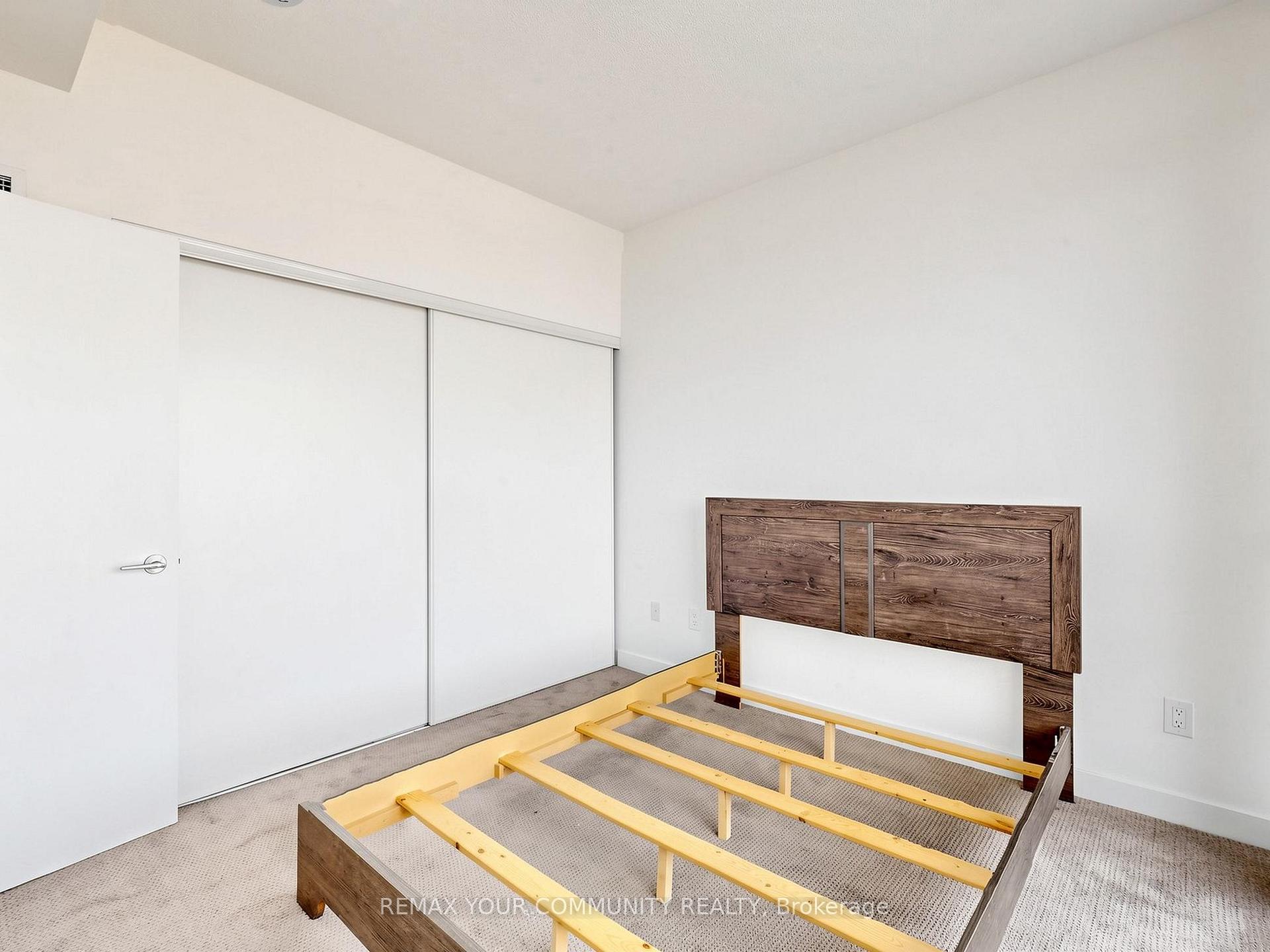 Photo 10 of Unit 3302, 121 Mcmahon Drive, North York, Bayview Village — HOMEH