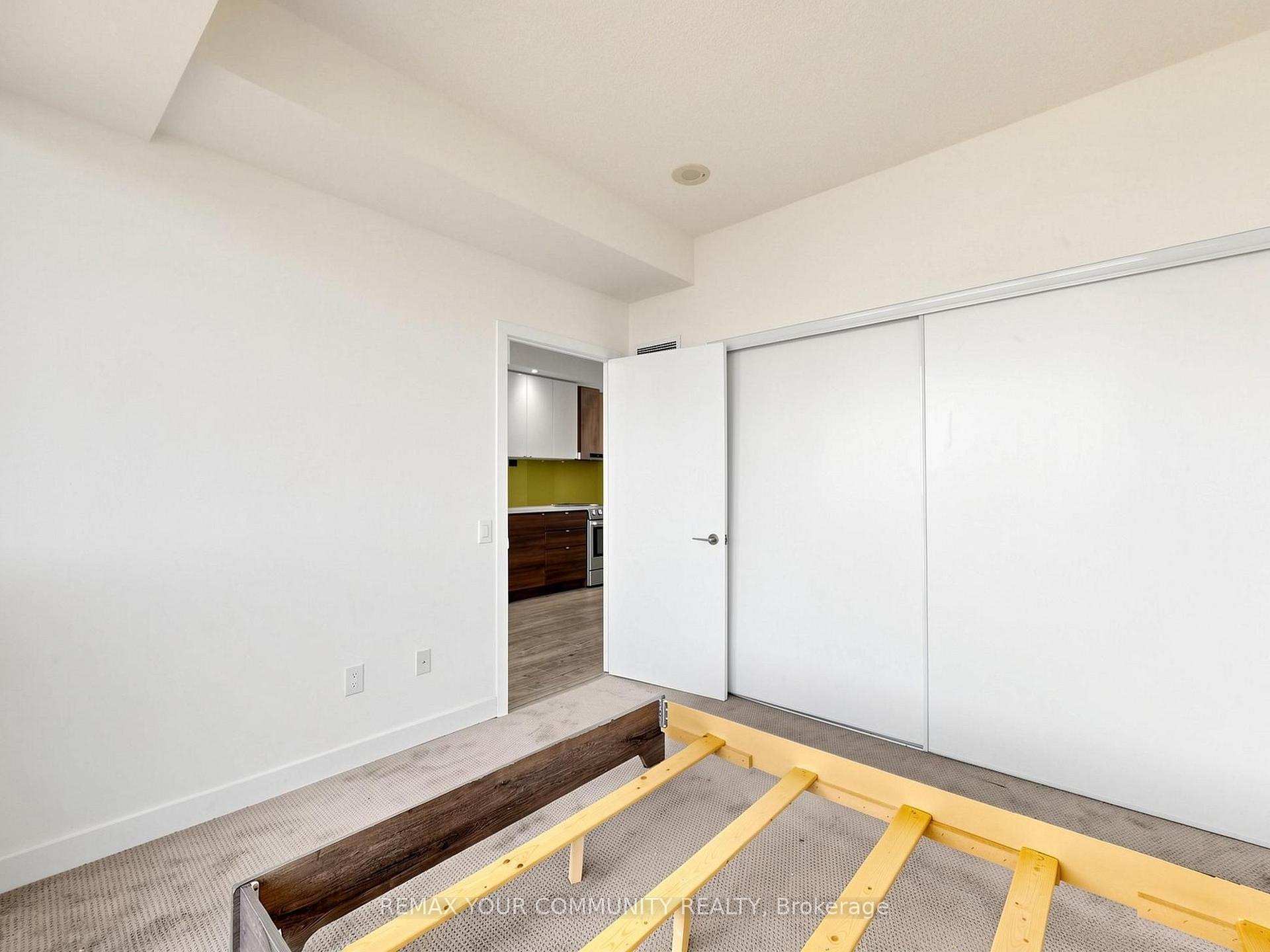 Photo 12 of Unit 3302, 121 Mcmahon Drive, North York, Bayview Village — HOMEH