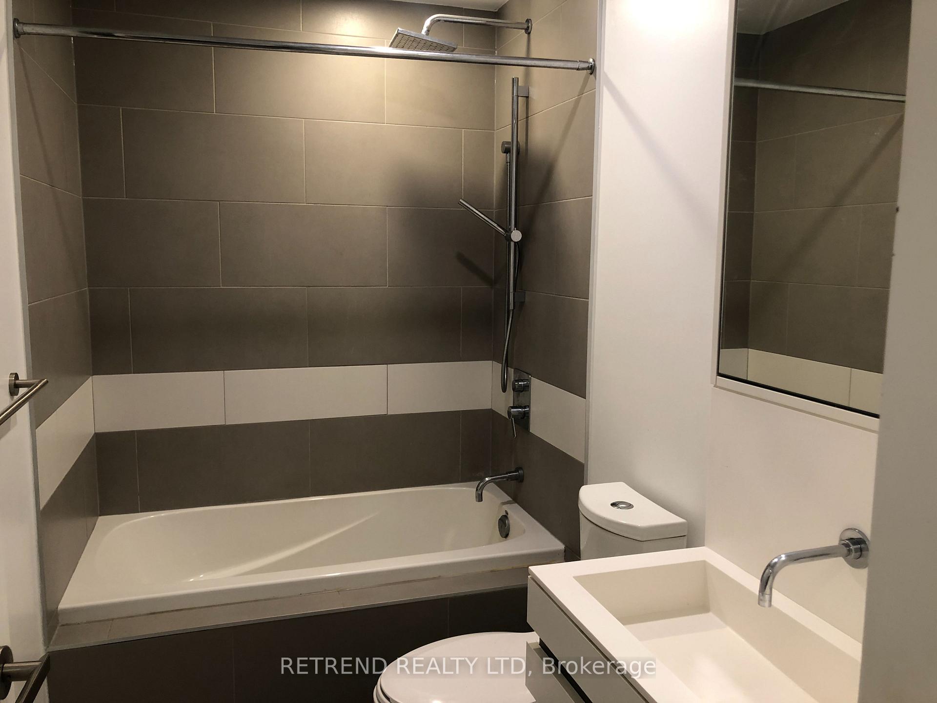 Photo 33 of Unit 4704, 197 Yonge Street, Toronto, Church-Yonge Corridor — HOMEH