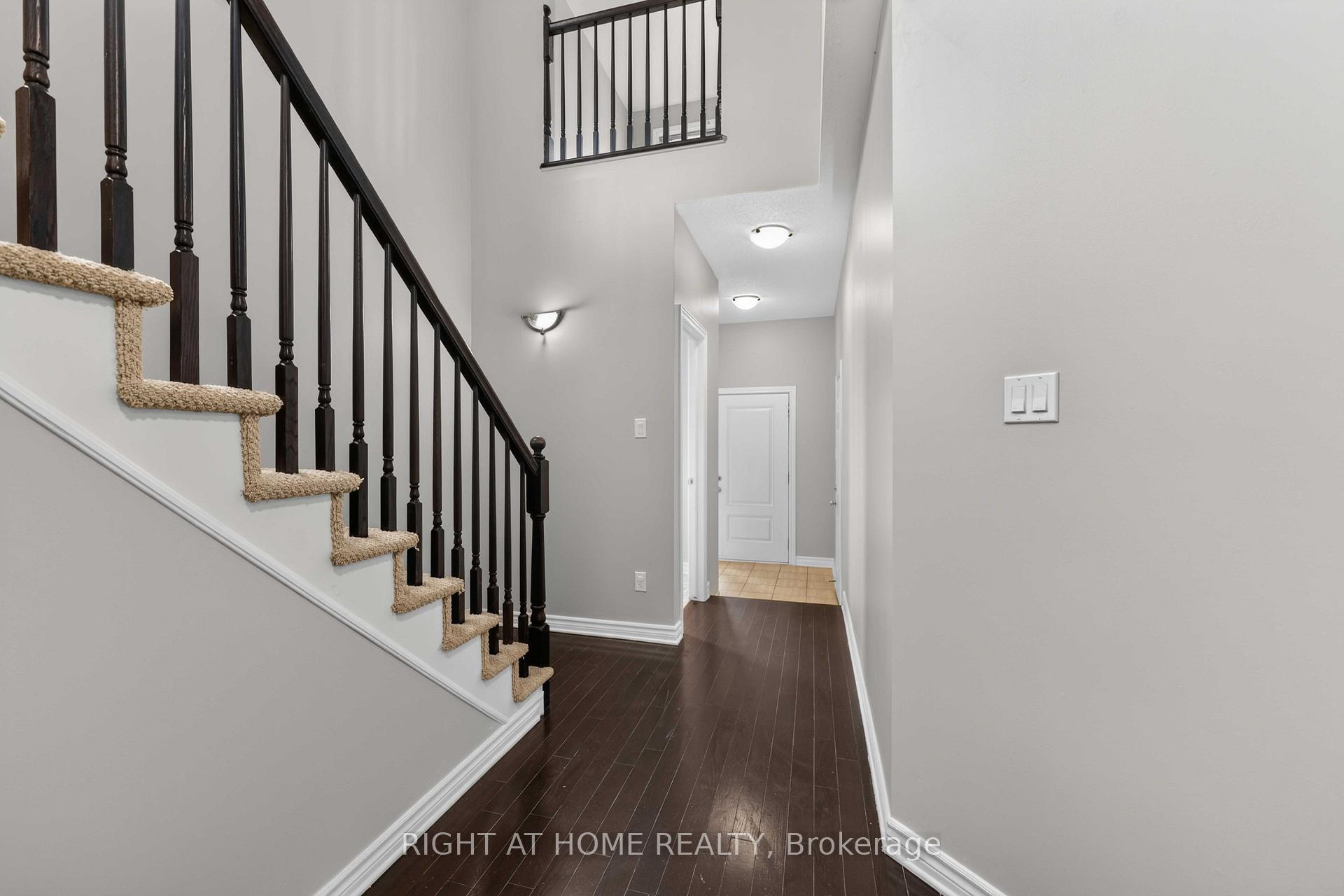Photo 23 of 628 Moorpark Avenue, Ottawa, Kanata - Emerald Meadows/Trailwest — HOMEH