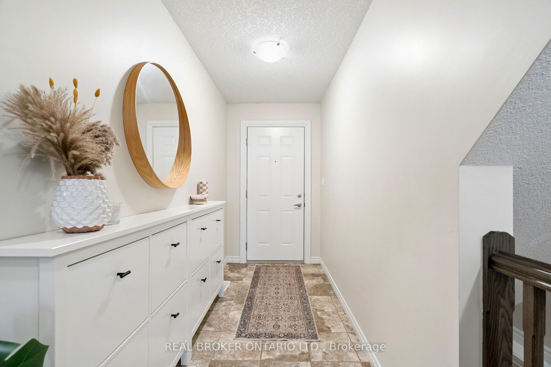 Photo 13 of Unit 9B, 9 Guthrie Lane, Guelph/Eramosa, Rockwood — HOMEH
