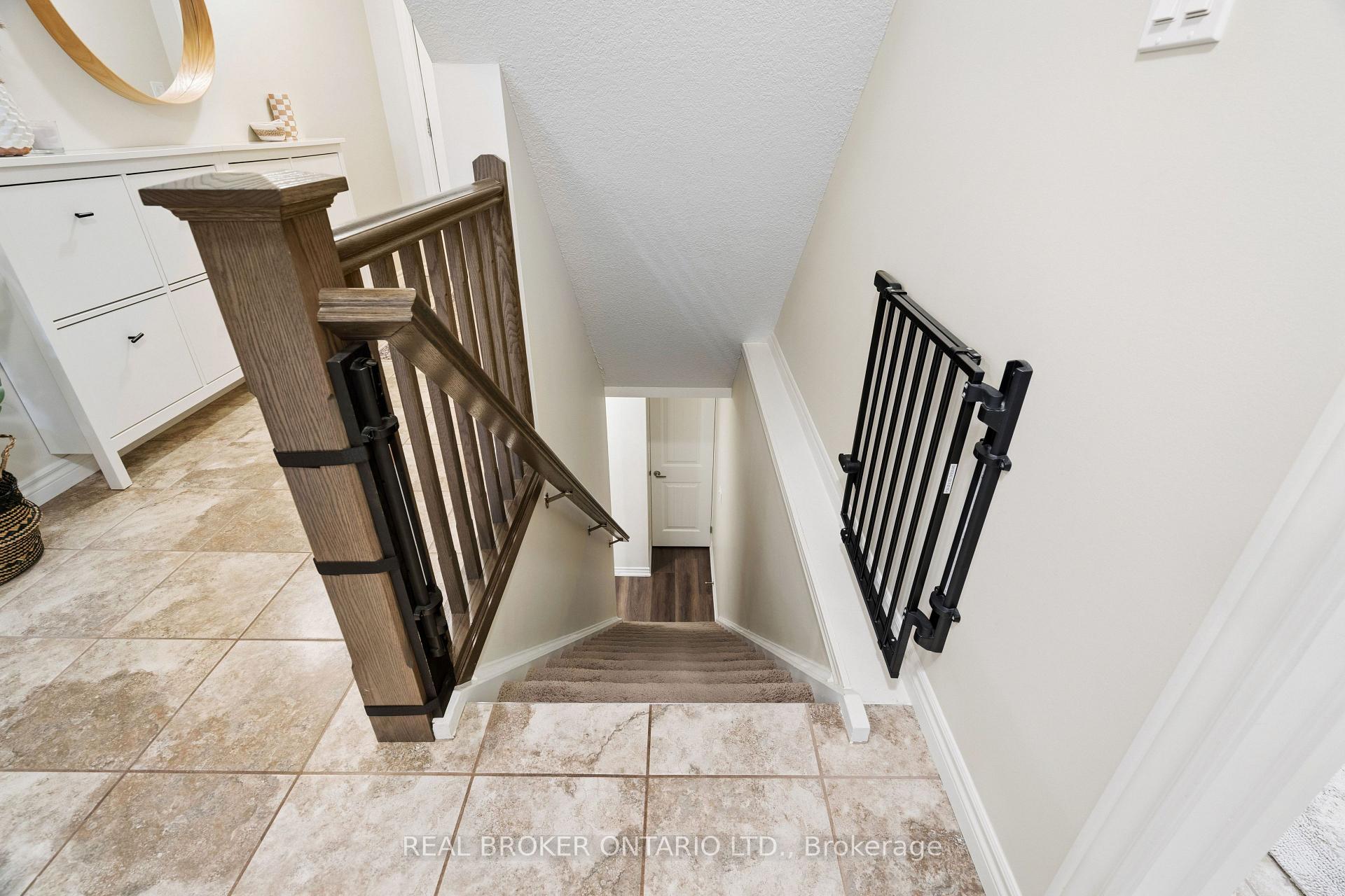 Photo 36 of Unit 9B, 9 Guthrie Lane, Guelph/Eramosa, Rockwood — HOMEH