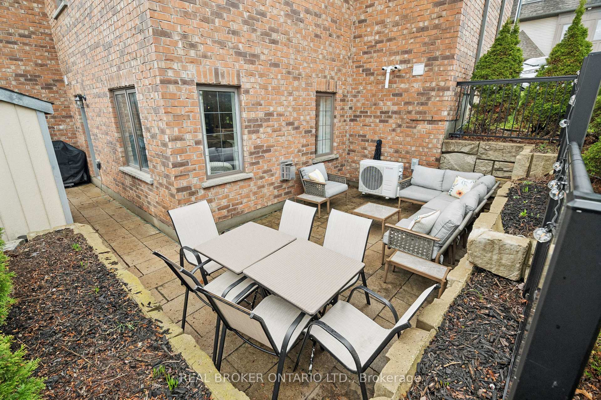 Photo 78 of Unit 9B, 9 Guthrie Lane, Guelph/Eramosa, Rockwood — HOMEH