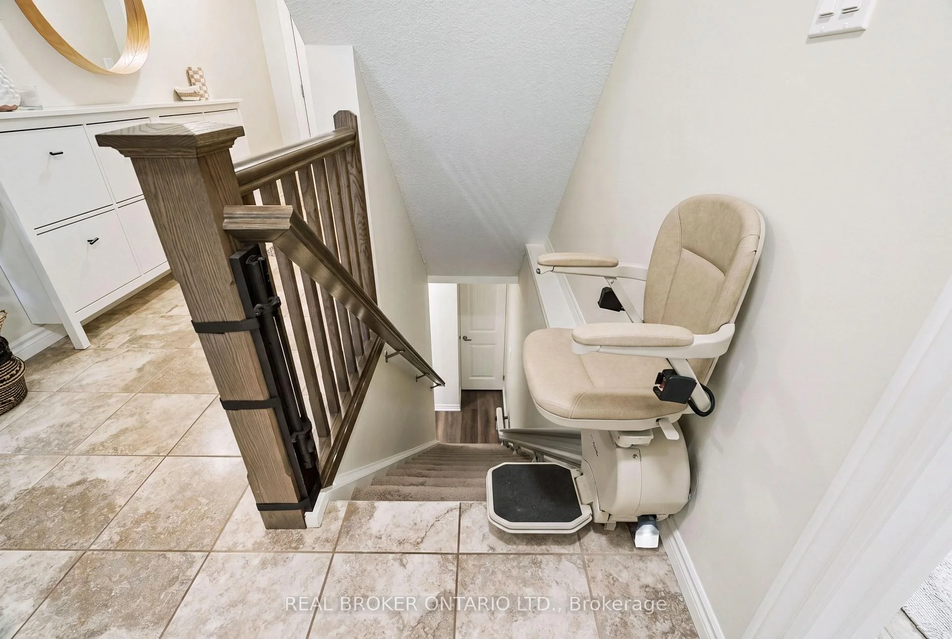 Photo 30 of Unit 9B, 9 Guthrie Lane, Guelph/Eramosa, Rockwood — HOMEH