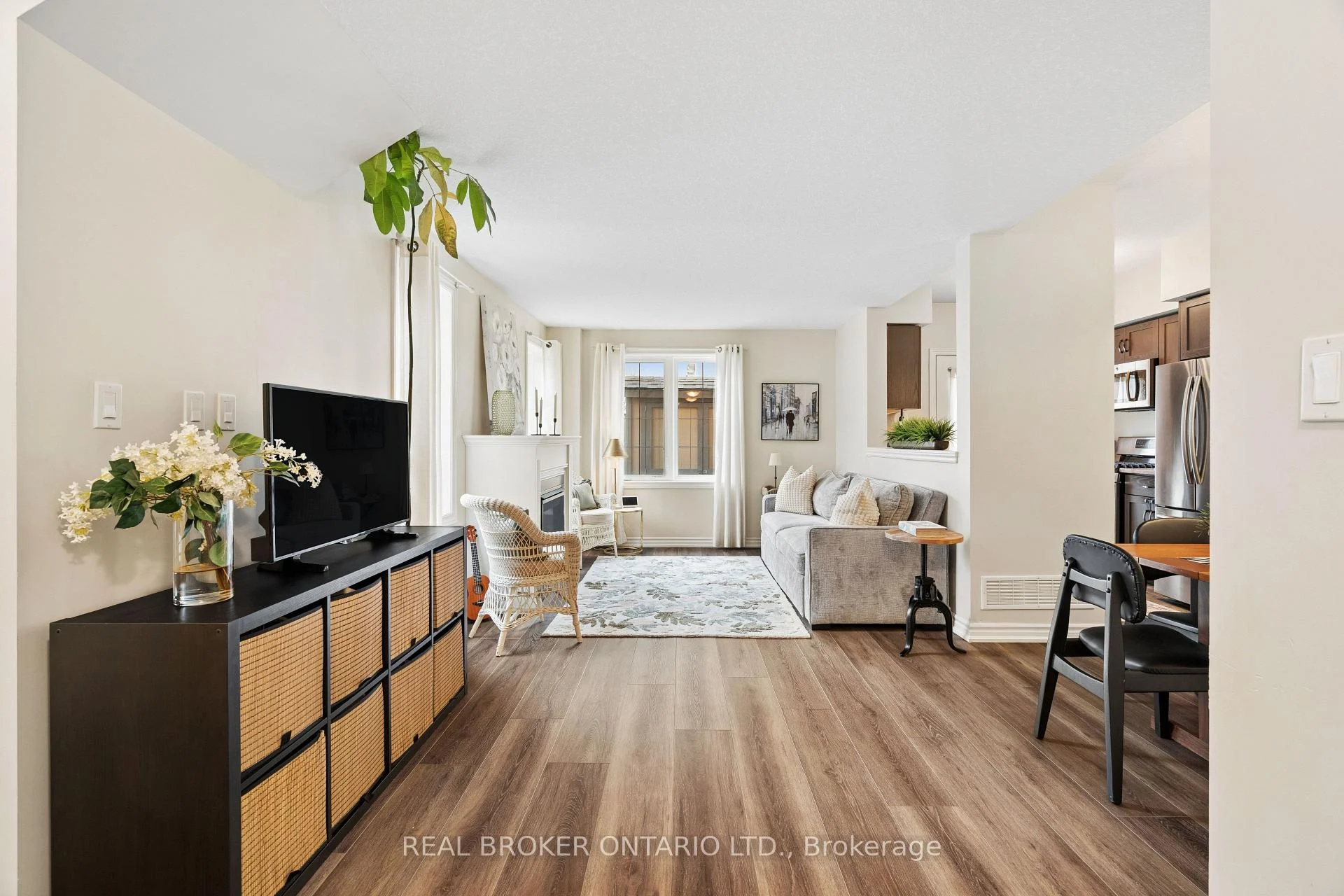 Photo 35 of Unit 9B, 9 Guthrie Lane, Guelph/Eramosa, Rockwood — HOMEH