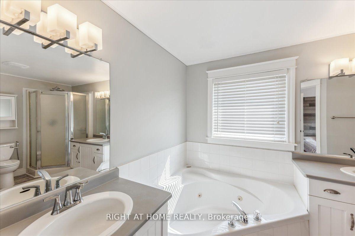 Photo 17 of 223 Grey Fox Drive, Kitchener, Larentian West — HOMEH