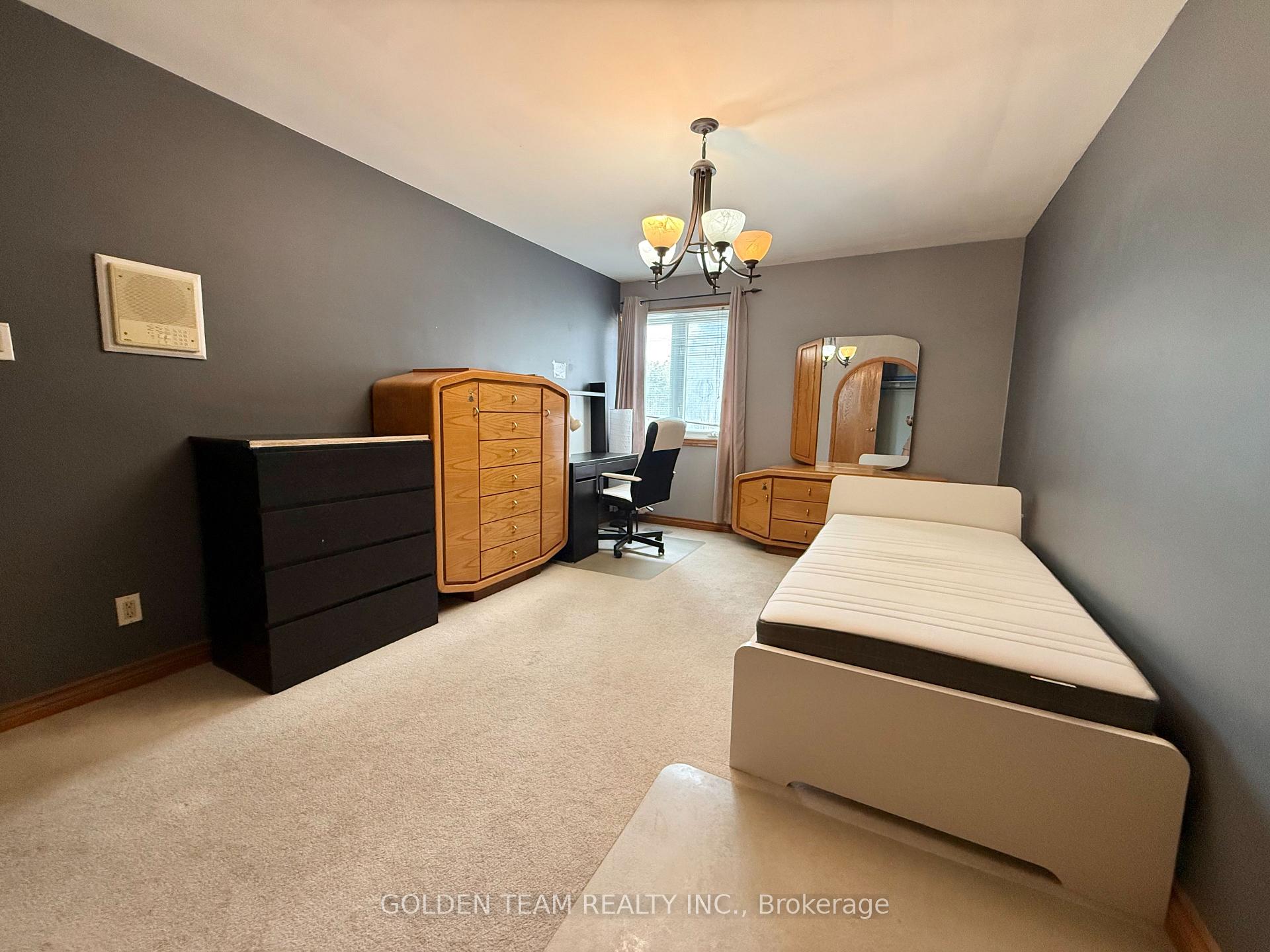 Photo 6 of 11 Amiens Road, Scarborough, West Hill — HOMEH