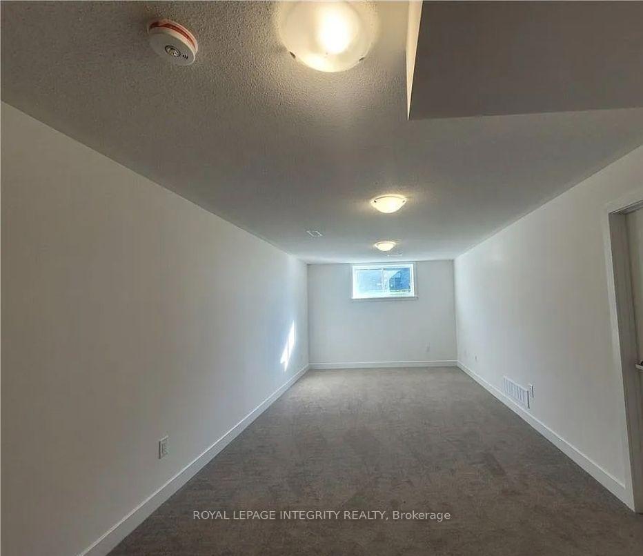 Photo 22 of 32 overberg Way, Ottawa, Kanata - Emerald Meadows/Trailwest — HOMEH