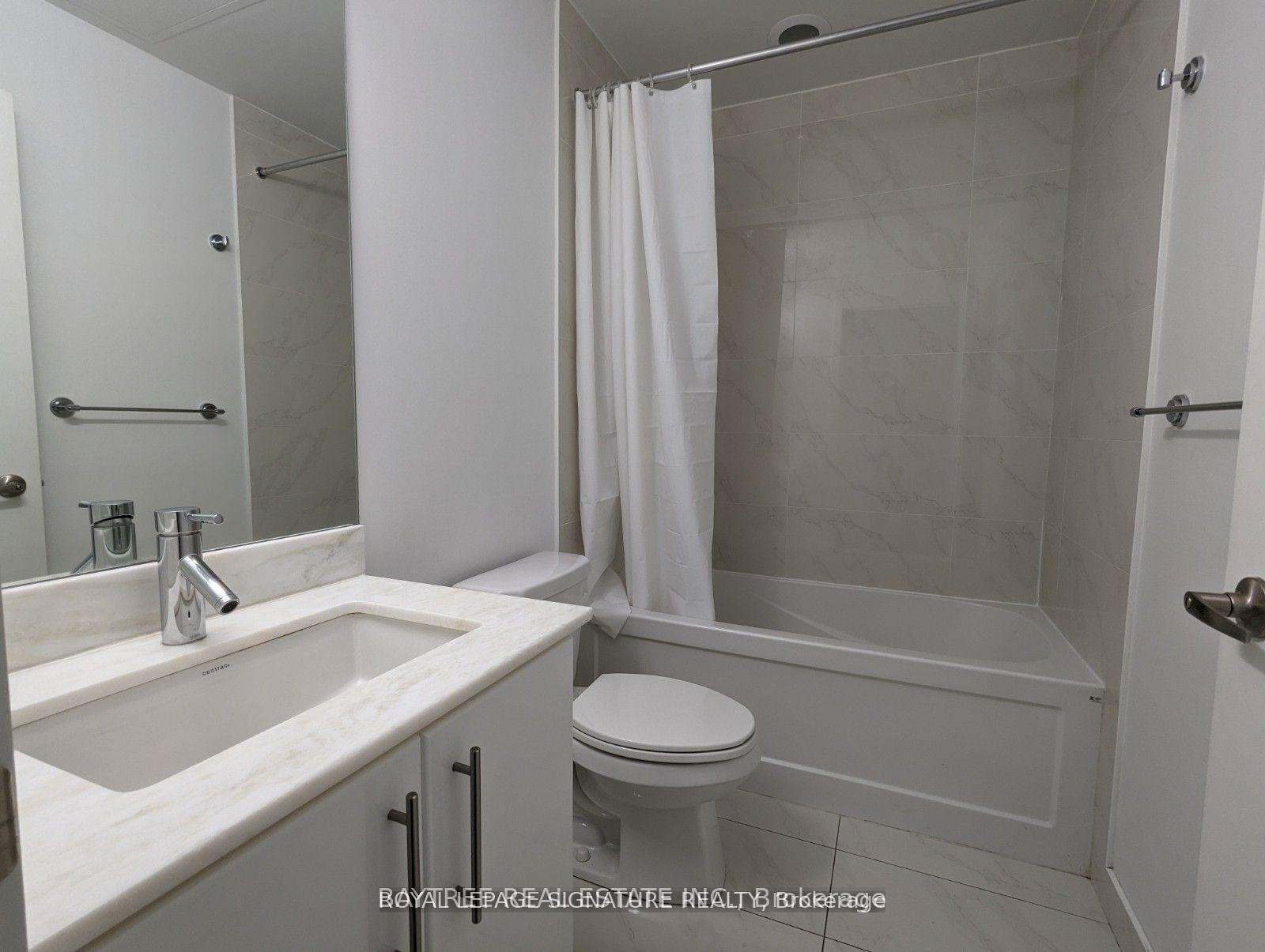 Photo 7 of Unit 413, 58 Orchard View Boulevard, Toronto, Yonge-Eglinton — HOMEH