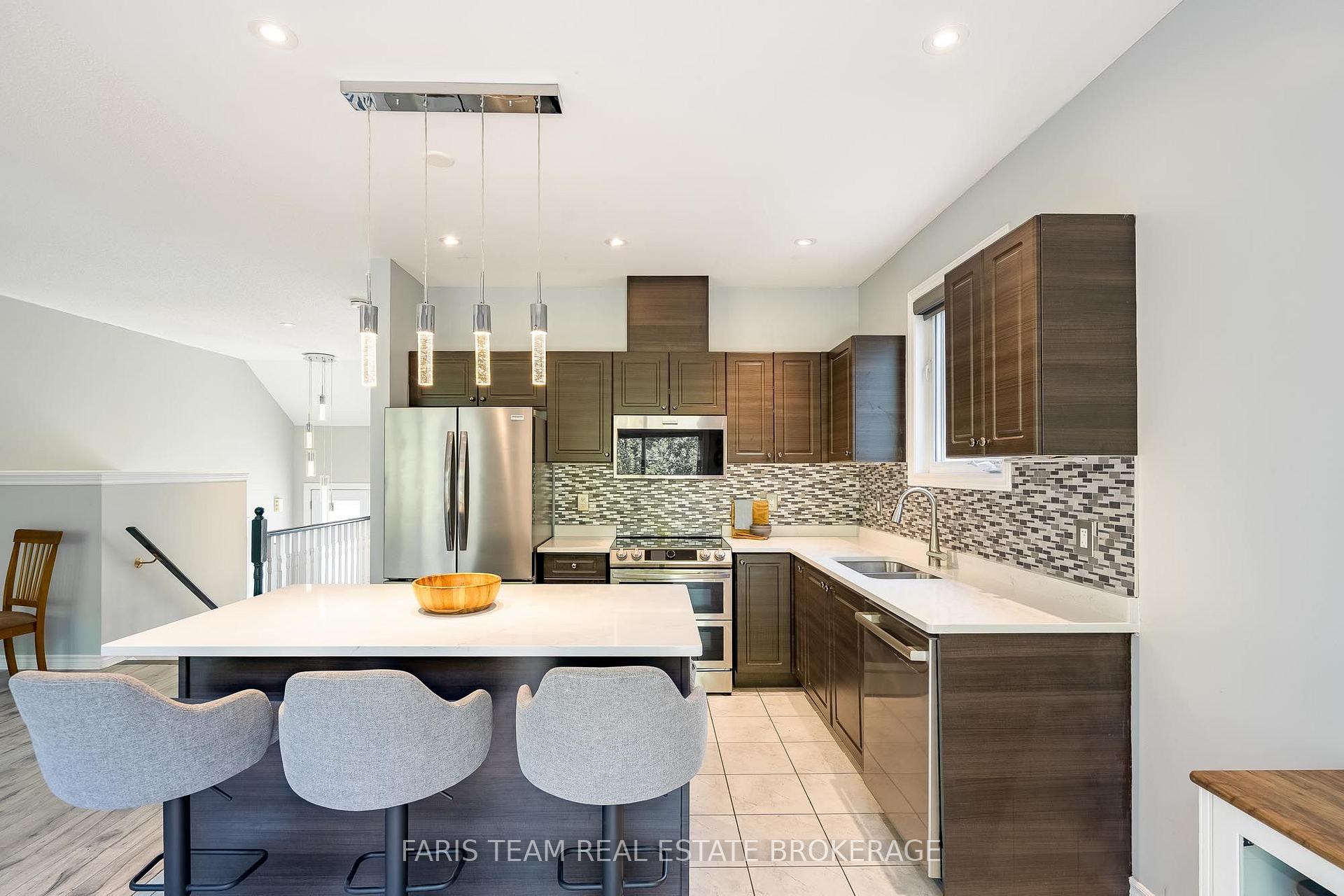 Photo 13 of 91 Allegra Drive, Wasaga Beach — HOMEH