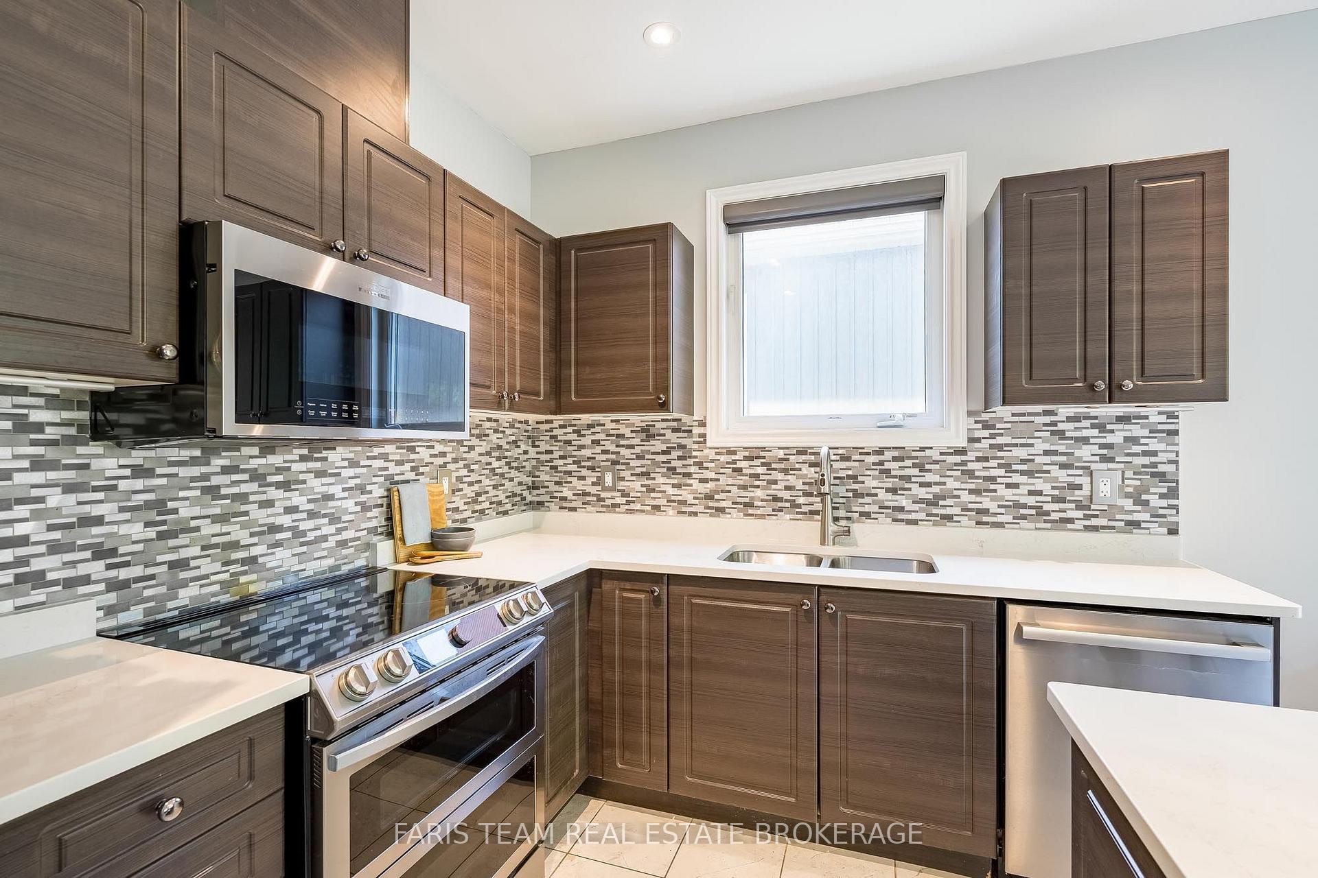 Photo 19 of 91 Allegra Drive, Wasaga Beach — HOMEH