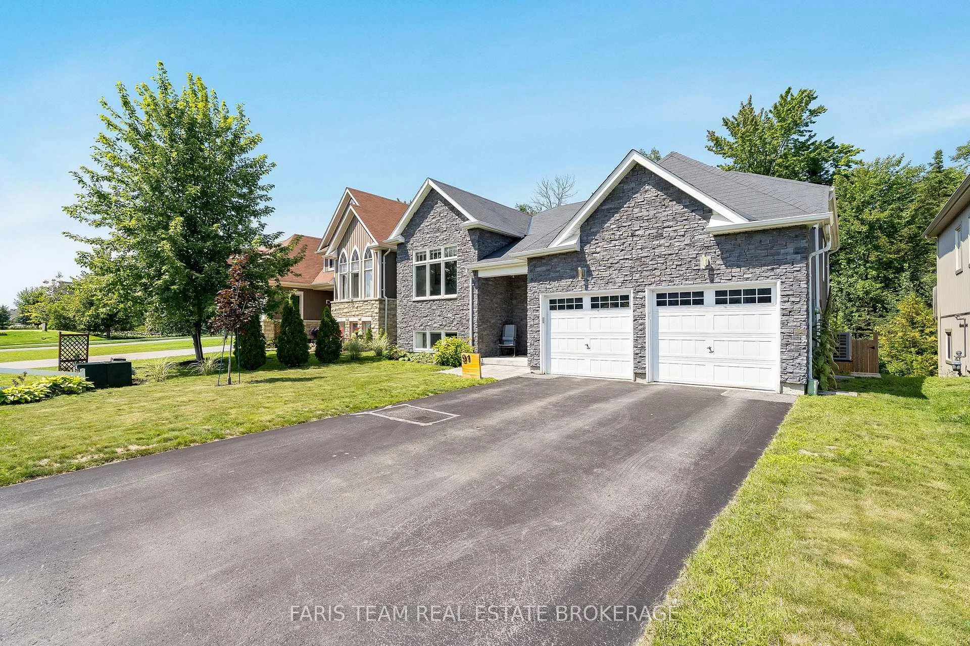 Photo 10 of 91 Allegra Drive, Wasaga Beach — HOMEH