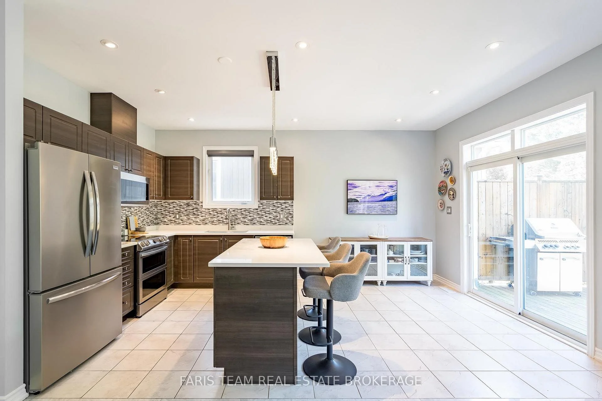 Photo 16 of 91 Allegra Drive, Wasaga Beach — HOMEH
