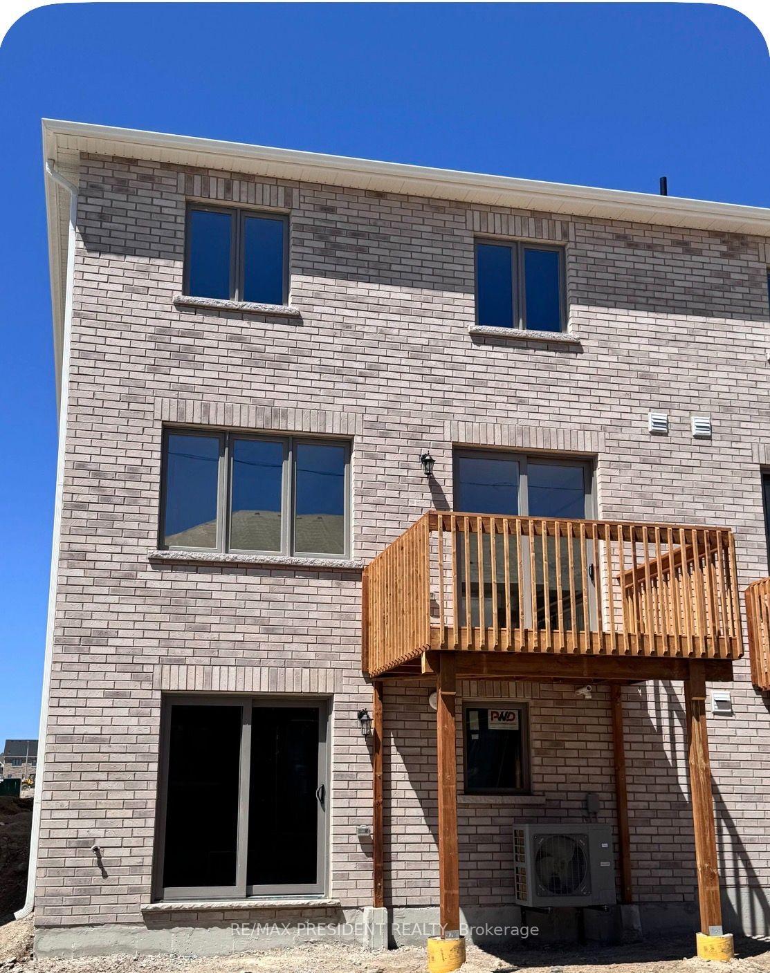 Photo 17 of 57 Lower Street, Barrie, Rural Barrie Southeast — HOMEH