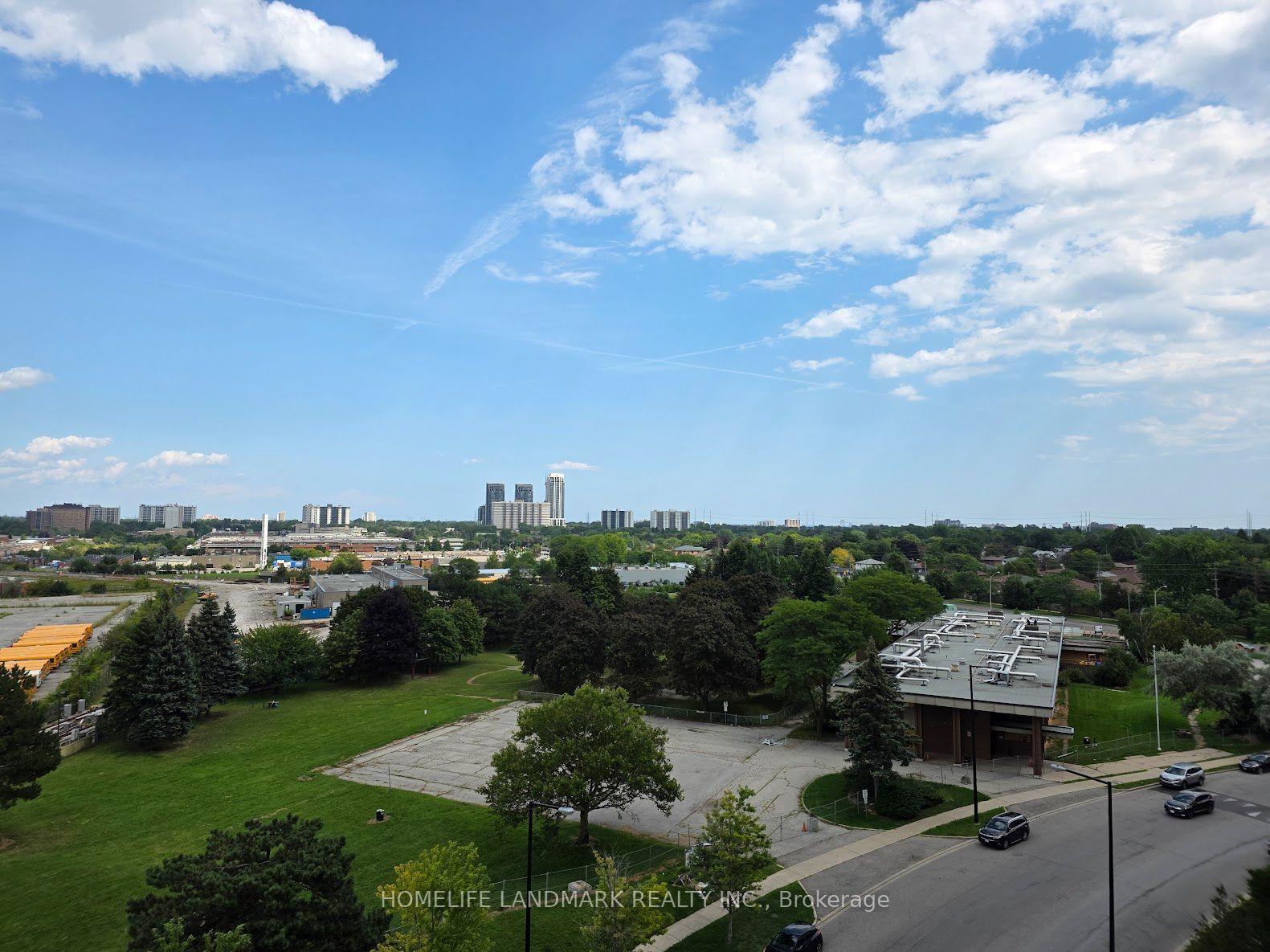 Photo 15 of Unit 1006, 88 Grangeway Avenue, Scarborough, Woburn — HOMEH