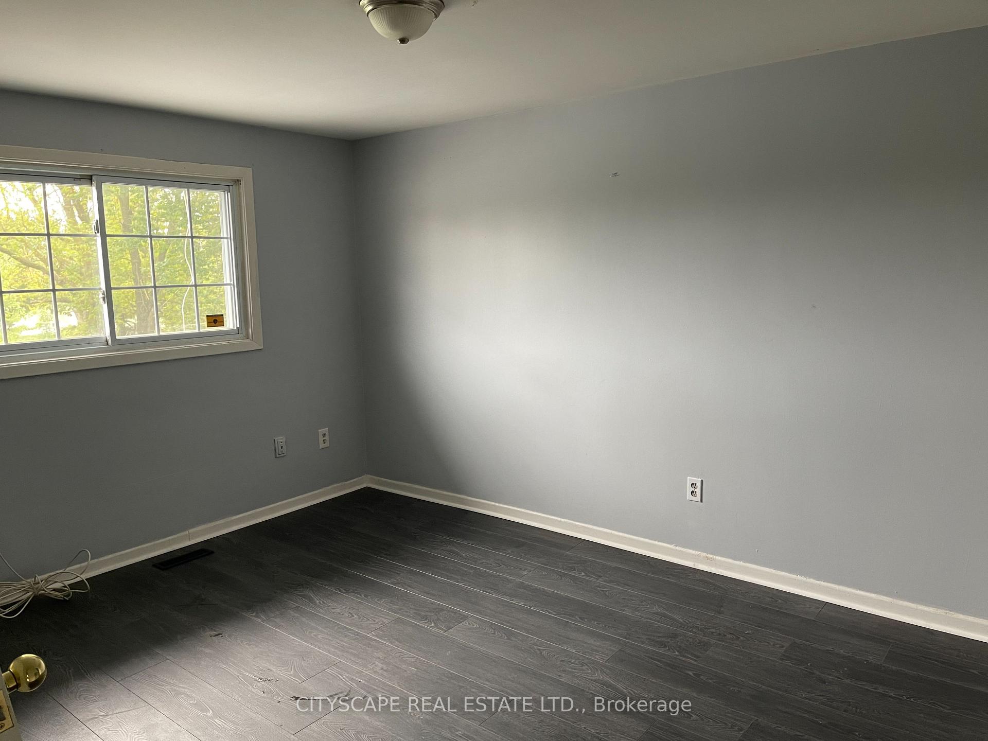 Photo 6 of 594 Bunting Road, St. Catharines, Bunting/Linwell — HOMEH