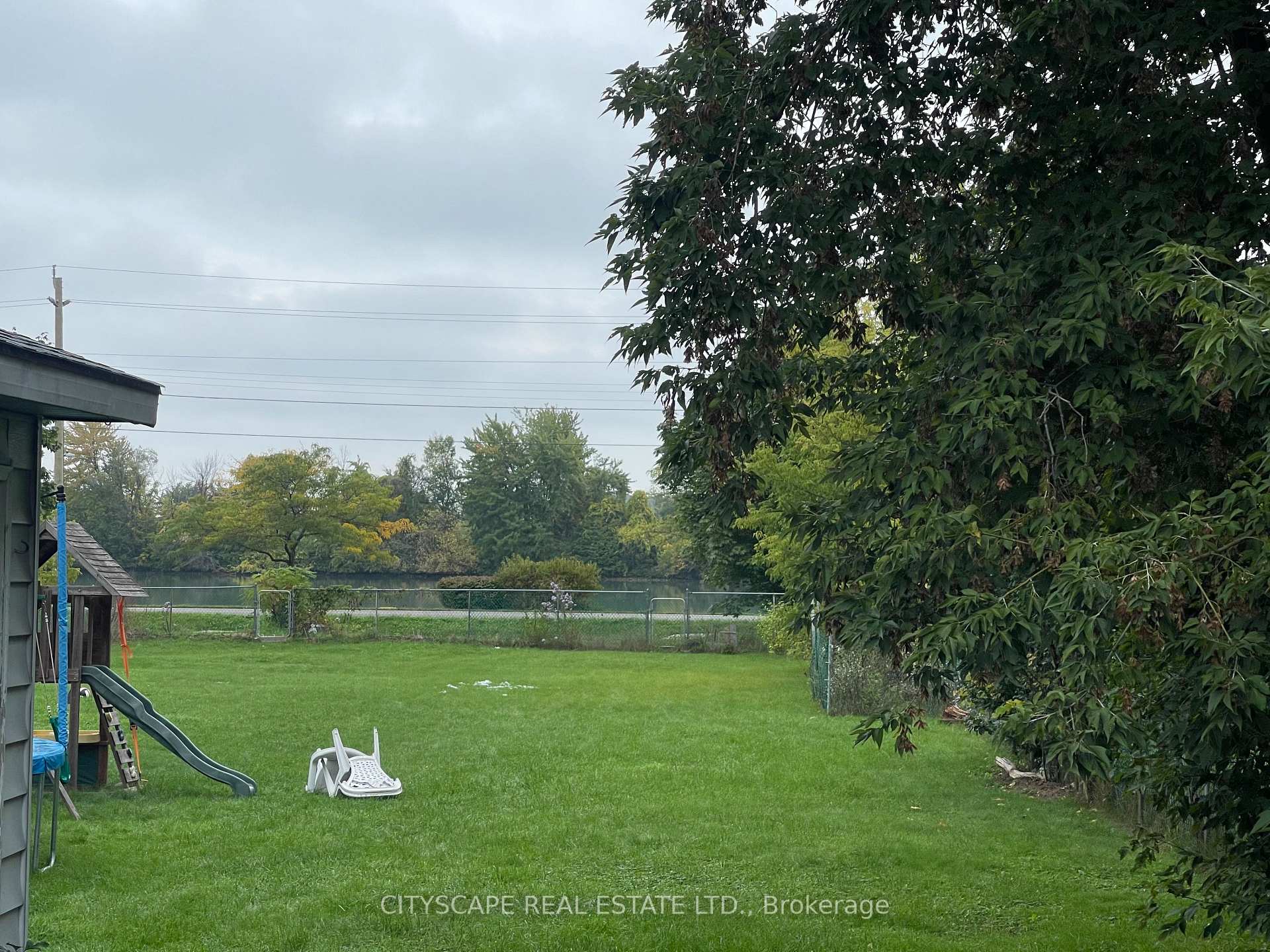 Photo 10 of 594 Bunting Road, St. Catharines, Bunting/Linwell — HOMEH