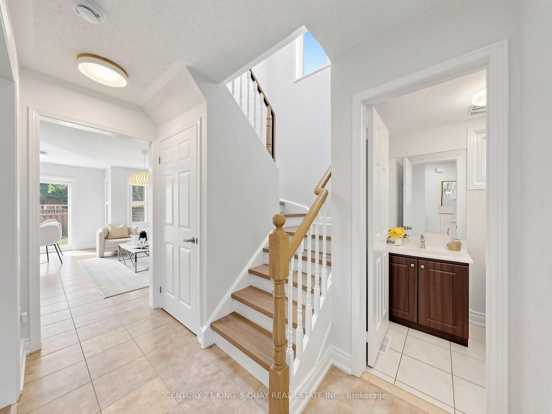 Photo 13 of 72 Dunsmore Crescent, Richmond Hill, Crosby — HOMEH