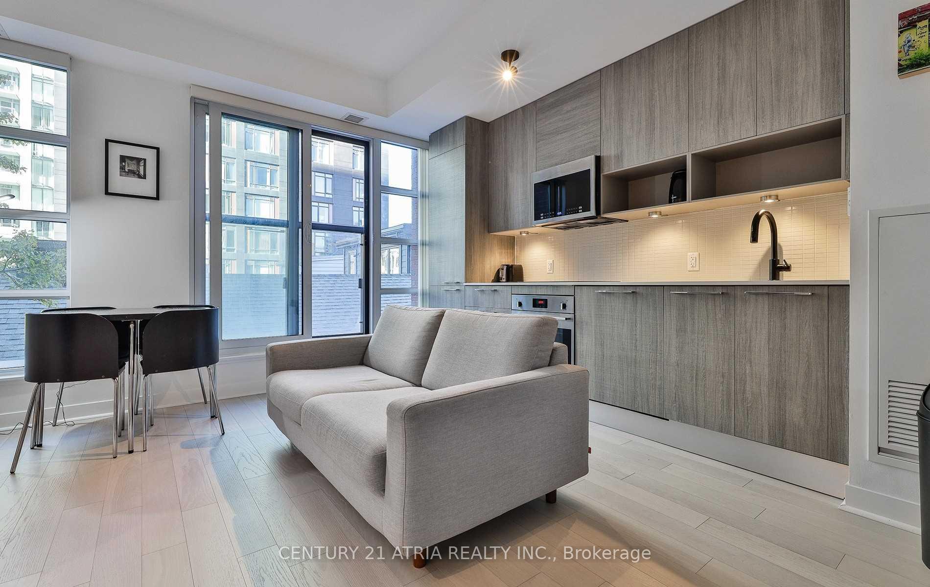 Photo 4 of Unit 309, 501 Adelaide Street W, Toronto, Waterfront Communities — HOMEH