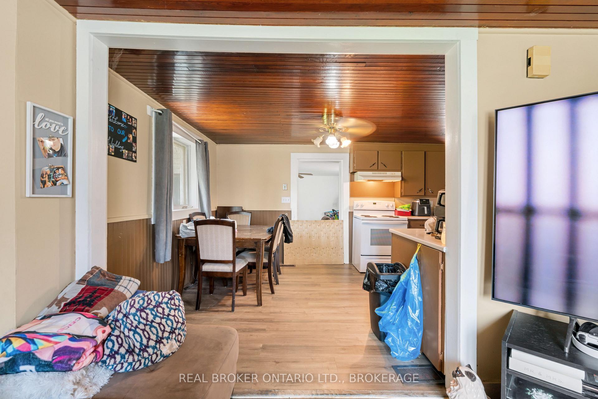 Photo 9 of 15631 Manning Road, South Stormont, South Stormont (Osnabruck) Twp — HOMEH
