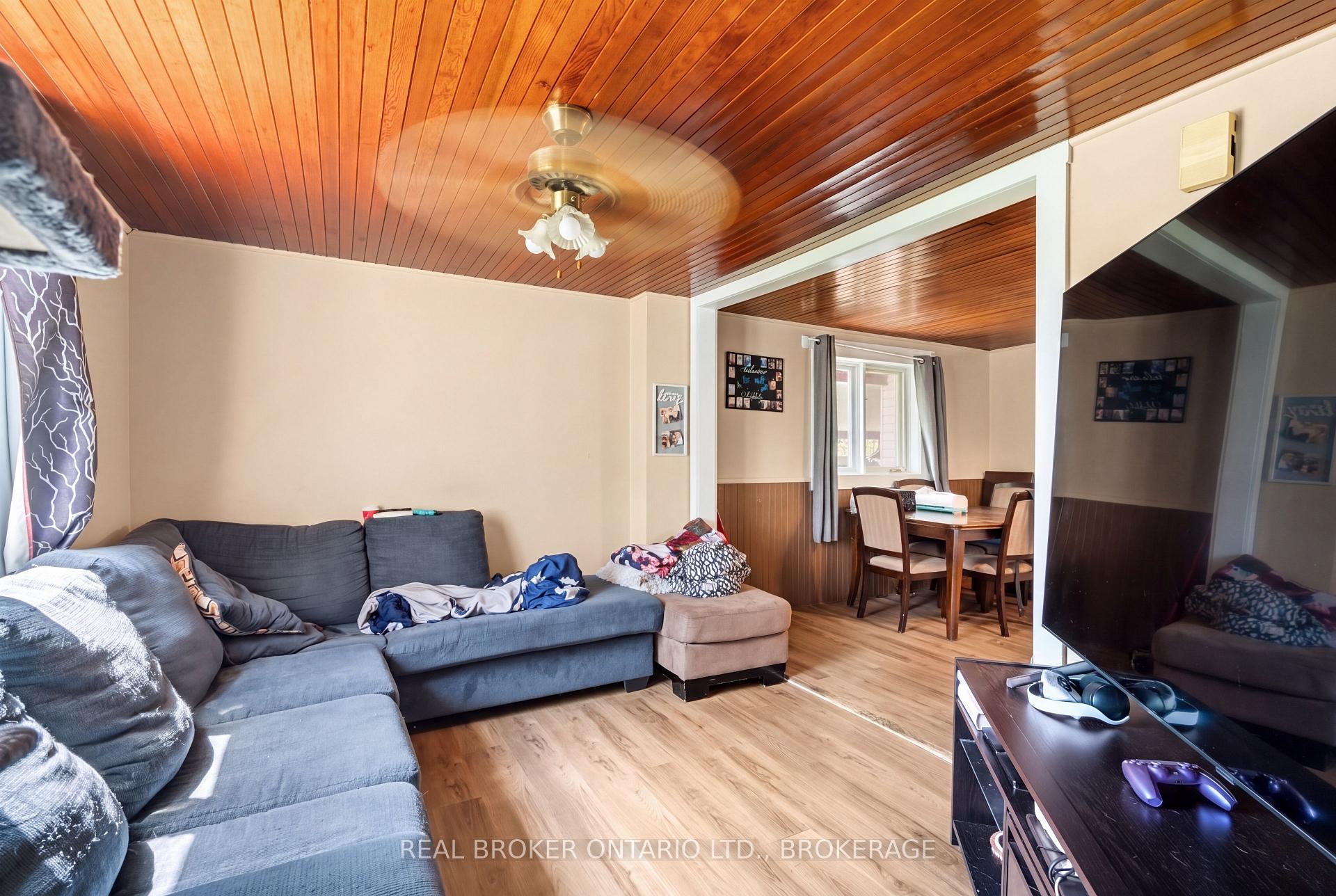 Photo 10 of 15631 Manning Road, South Stormont, South Stormont (Osnabruck) Twp — HOMEH