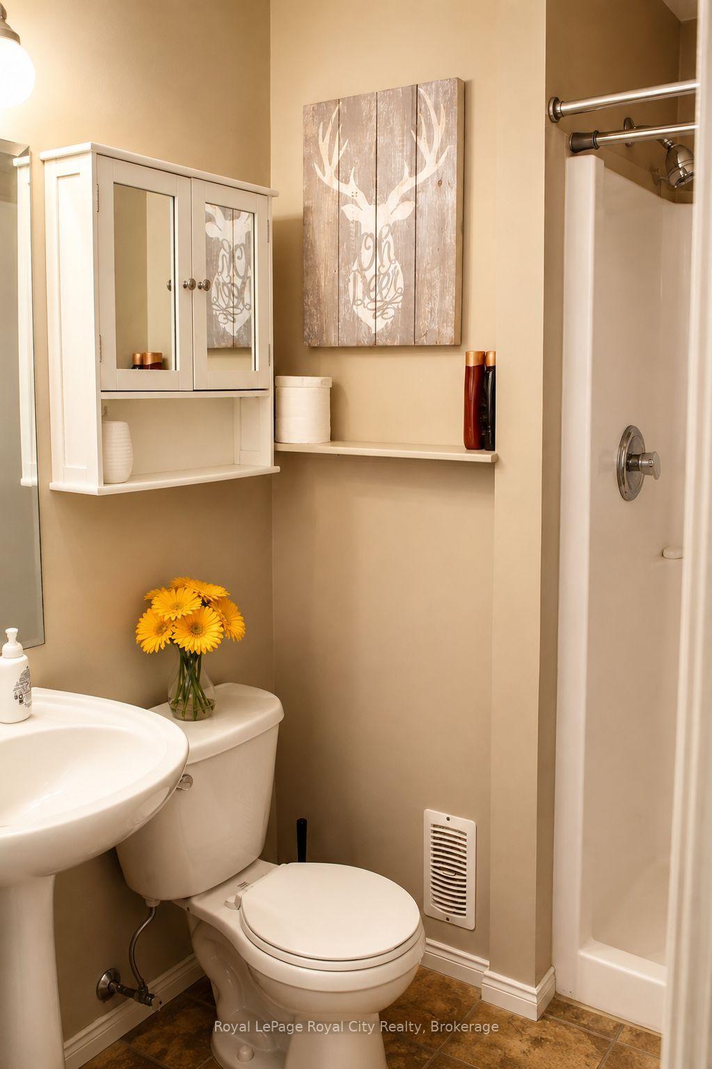 Photo 44 of Unit 41, 151 Clairfields Drive E, Guelph, Pineridge/Westminster Woods — HOMEH