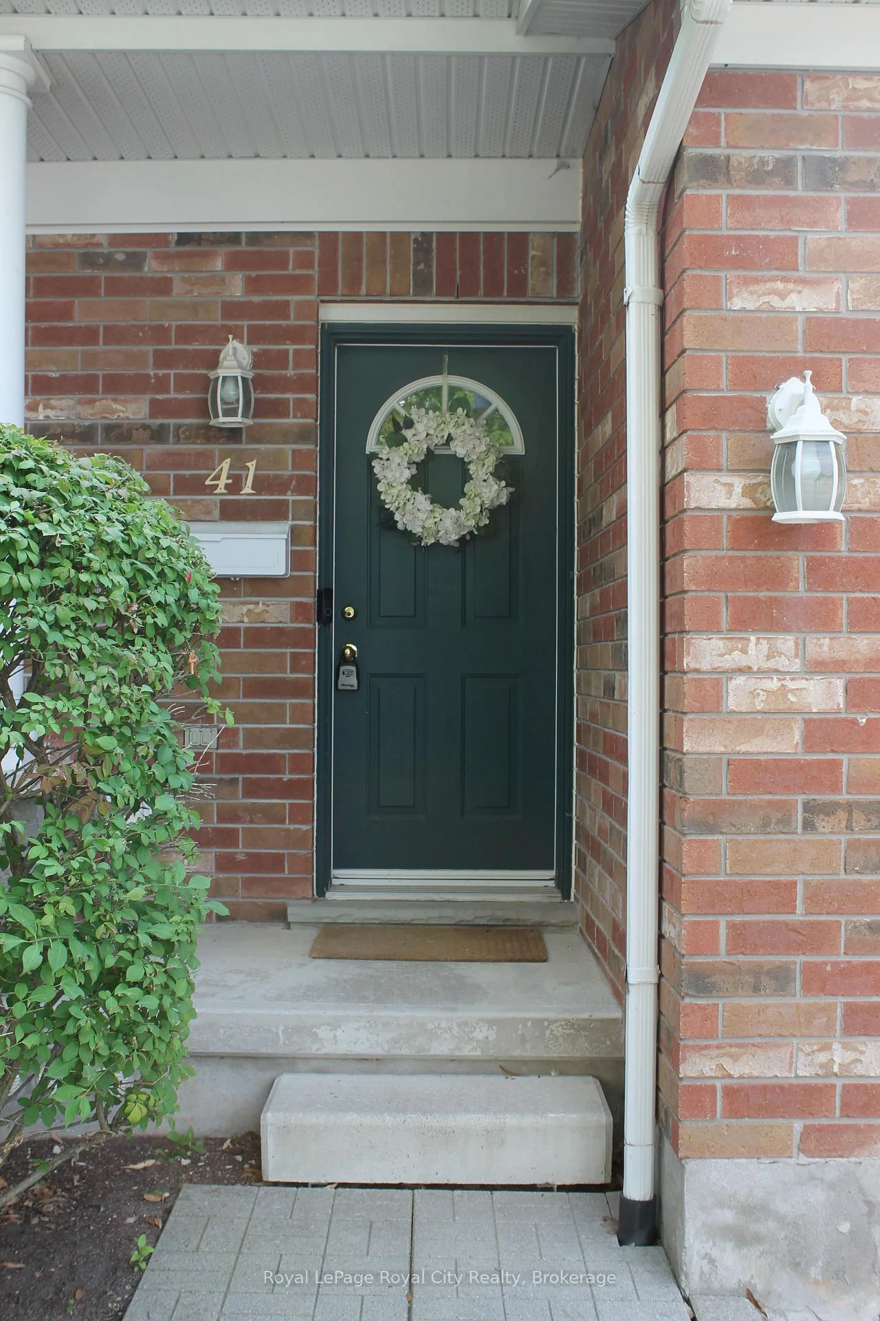 Photo 4 of Unit 41, 151 Clairfields Drive E, Guelph, Pineridge/Westminster Woods — HOMEH