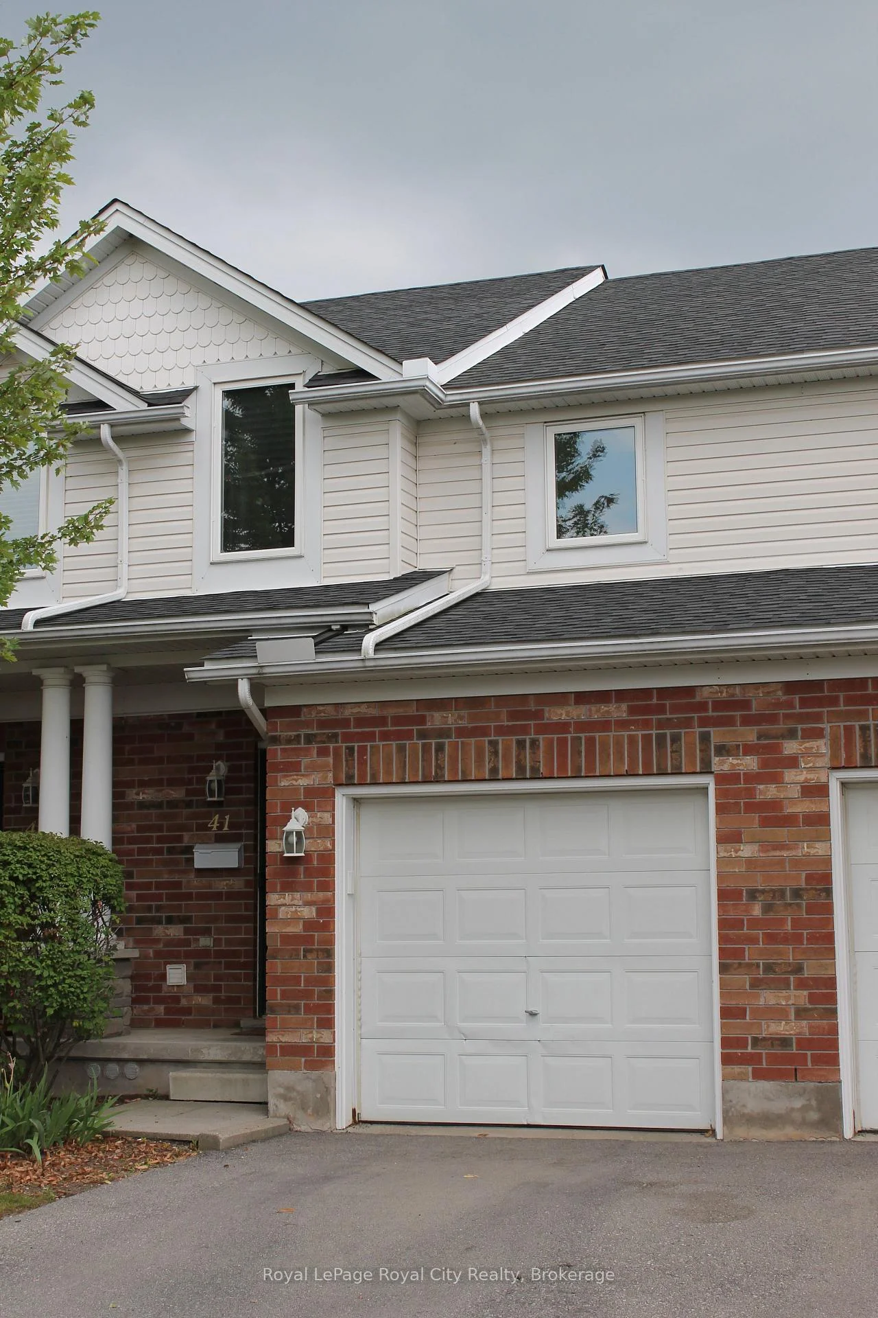 Photo 5 of Unit 41, 151 Clairfields Drive E, Guelph, Pineridge/Westminster Woods — HOMEH