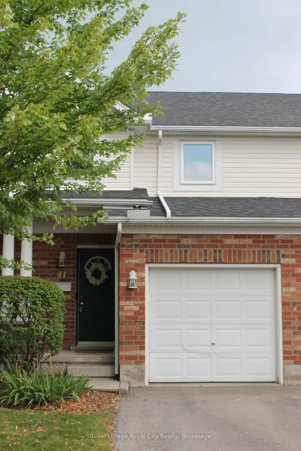 Photo 6 of Unit 41, 151 Clairfields Drive E, Guelph, Pineridge/Westminster Woods — HOMEH