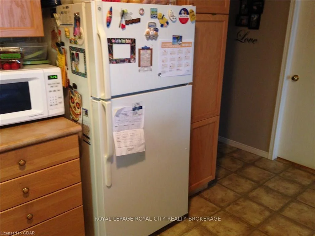 Photo 11 of Unit 41, 151 Clairfields Drive E, Guelph, Pineridge/Westminster Woods — HOMEH