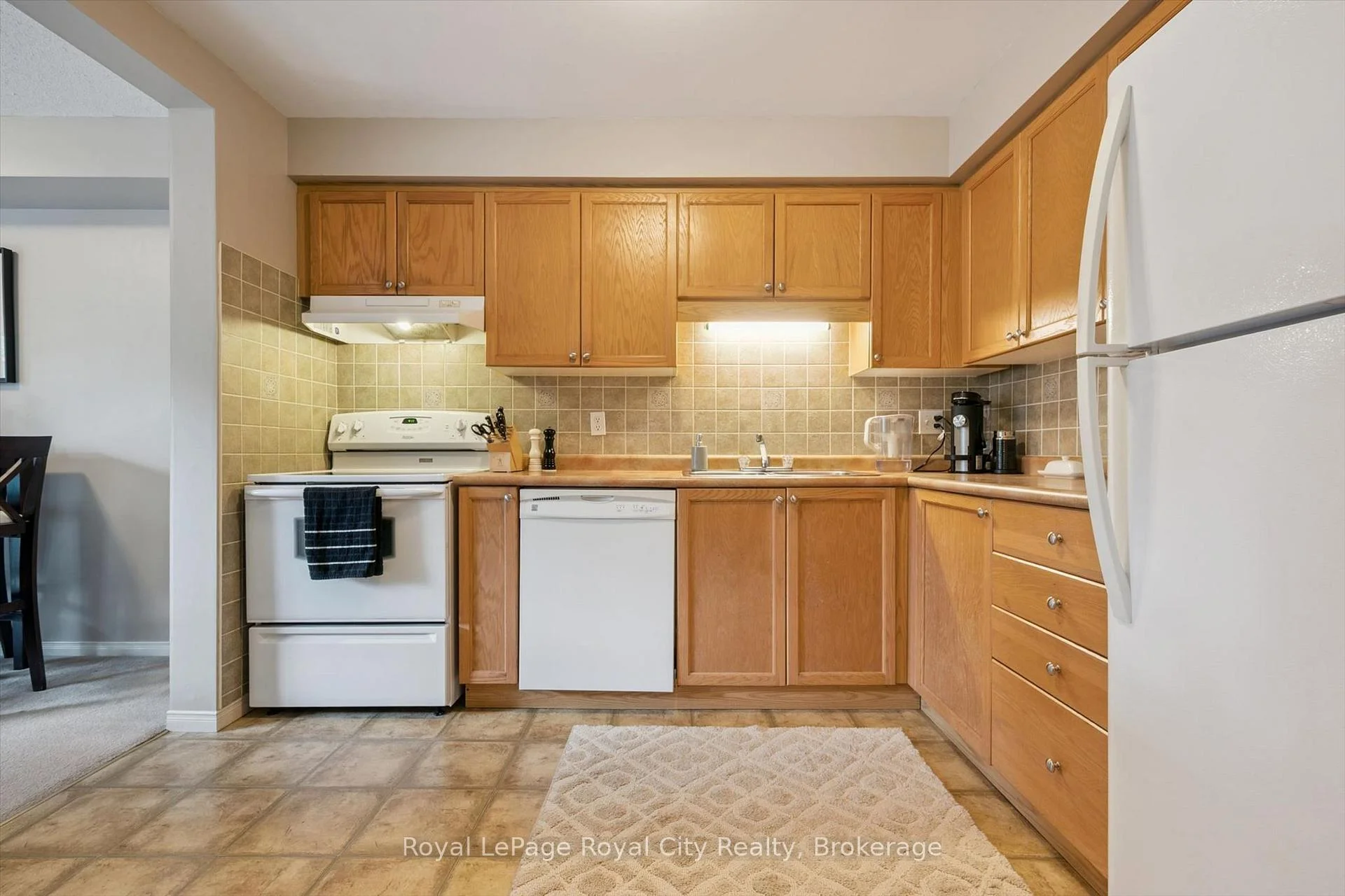Photo 32 of Unit 41, 151 Clairfields Drive E, Guelph, Pineridge/Westminster Woods — HOMEH