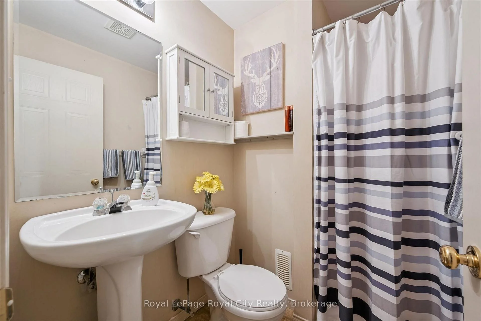 Photo 54 of Unit 41, 151 Clairfields Drive E, Guelph, Pineridge/Westminster Woods — HOMEH