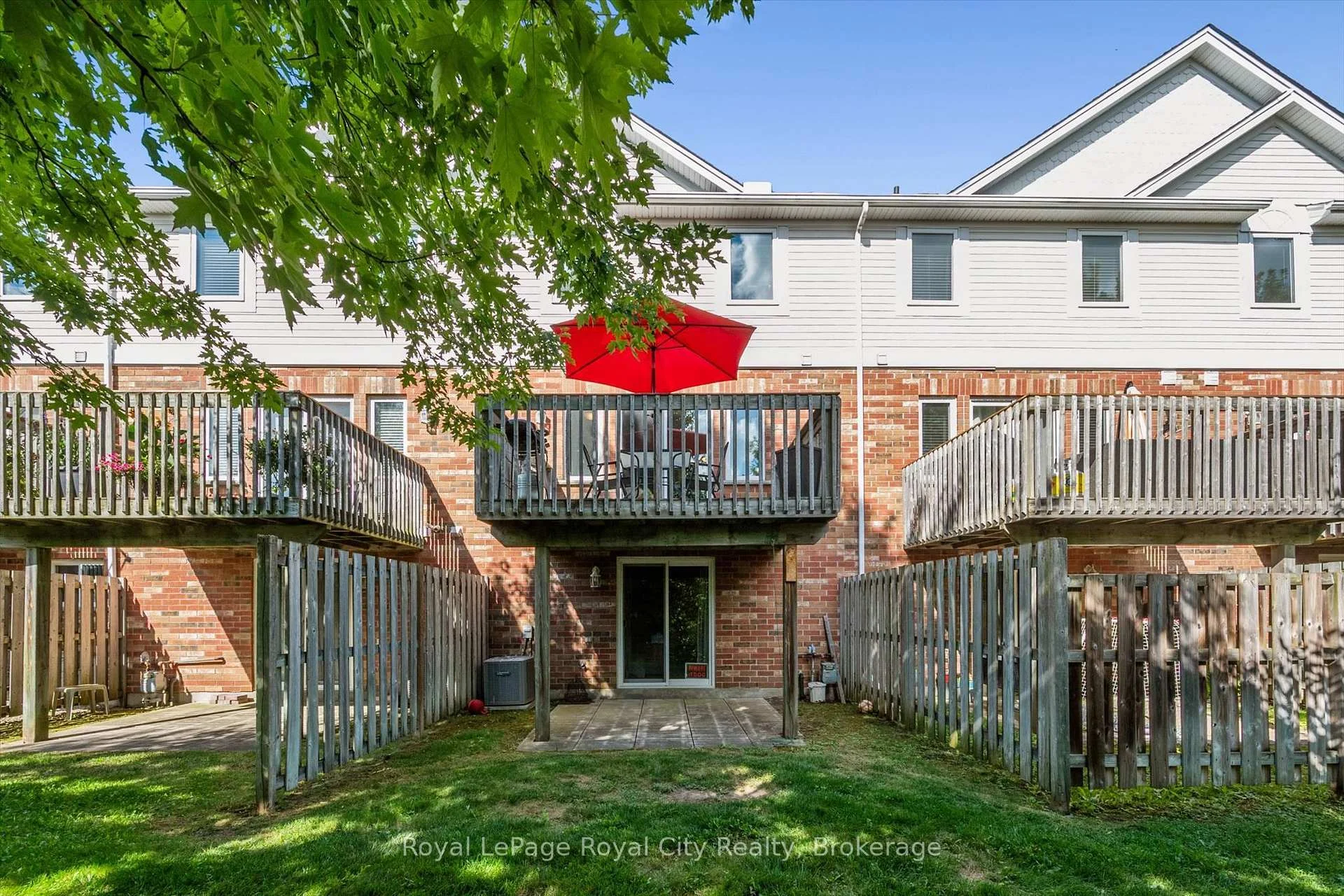 Photo 55 of Unit 41, 151 Clairfields Drive E, Guelph, Pineridge/Westminster Woods — HOMEH